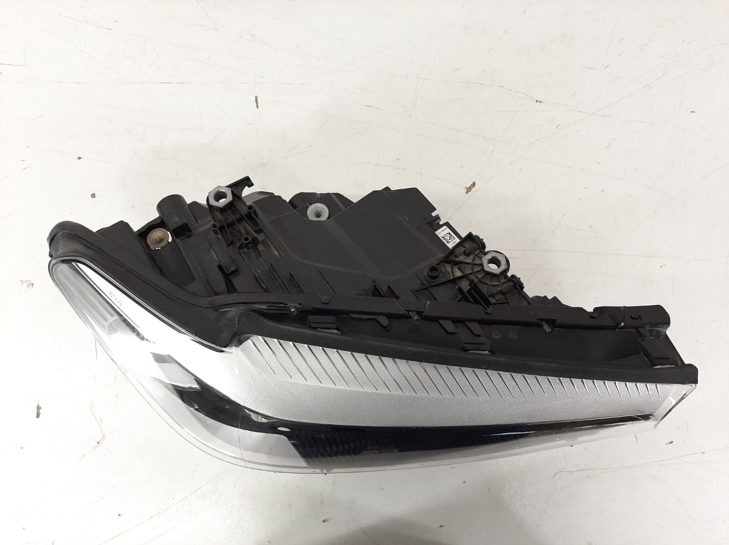 BMW 5 G30  esituli/headlight - pilt 2