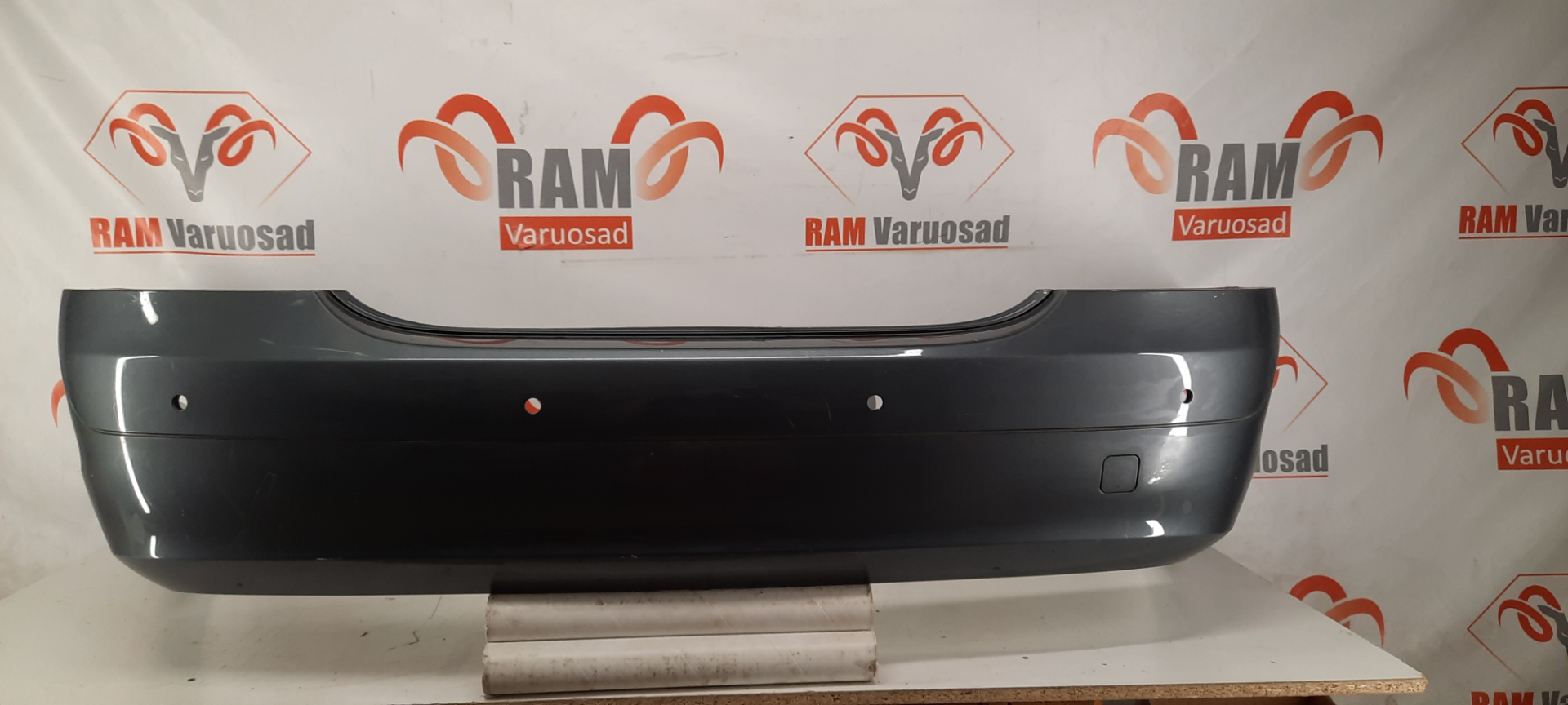 Mercedes W221 S-Class tagumine stange/ rear bumper