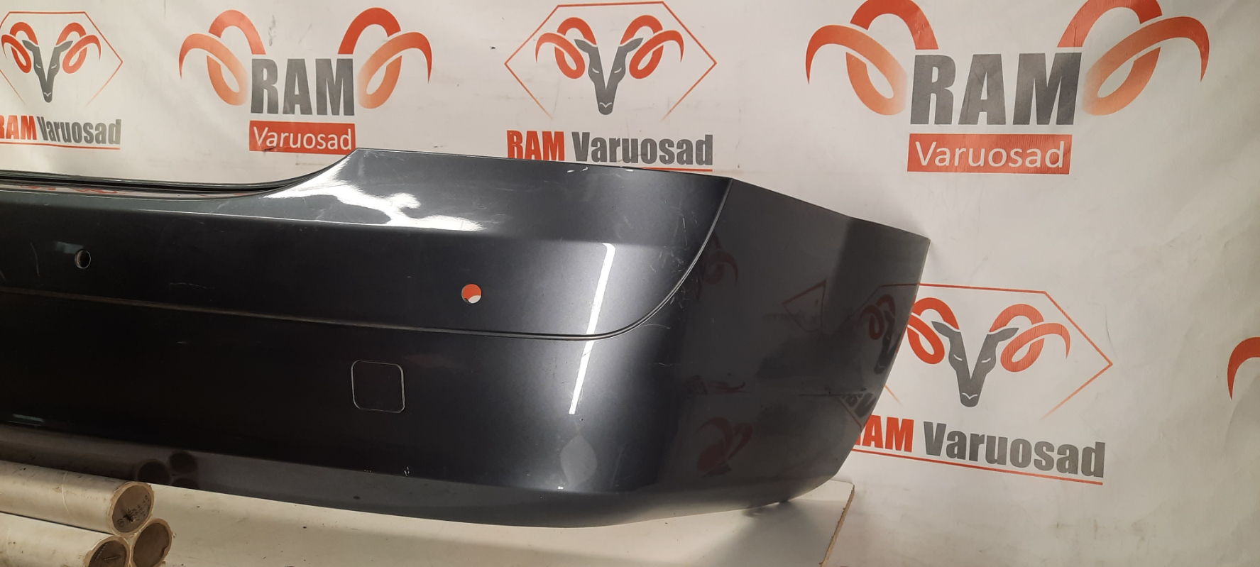 Mercedes W221 S-Class tagumine stange/ rear bumper - pilt 3