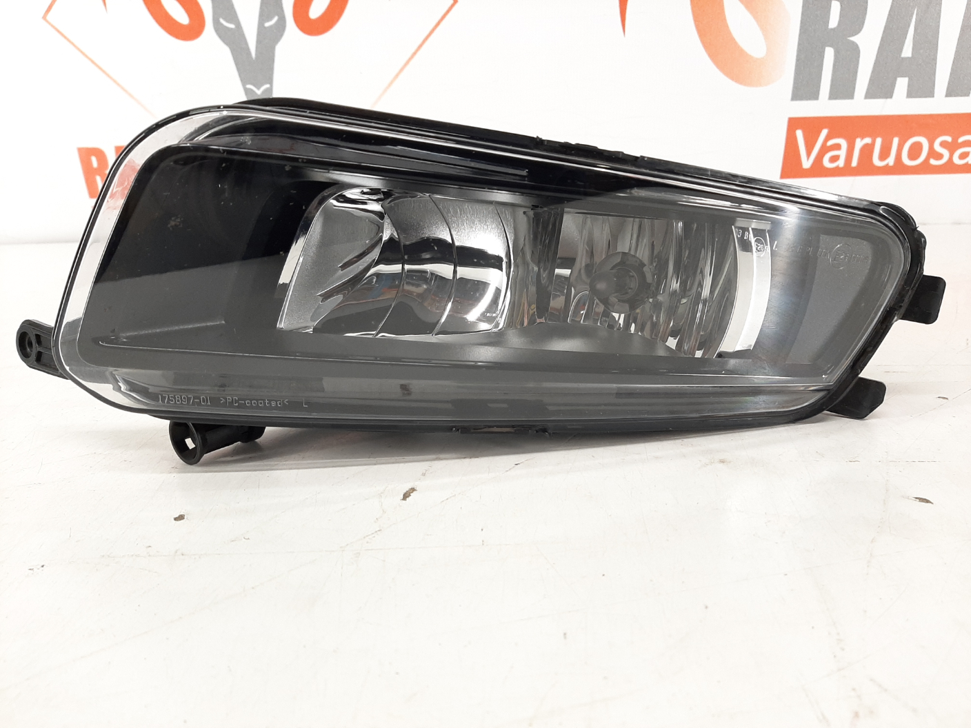 Volkswagen Sharan udu tuli/ fog light