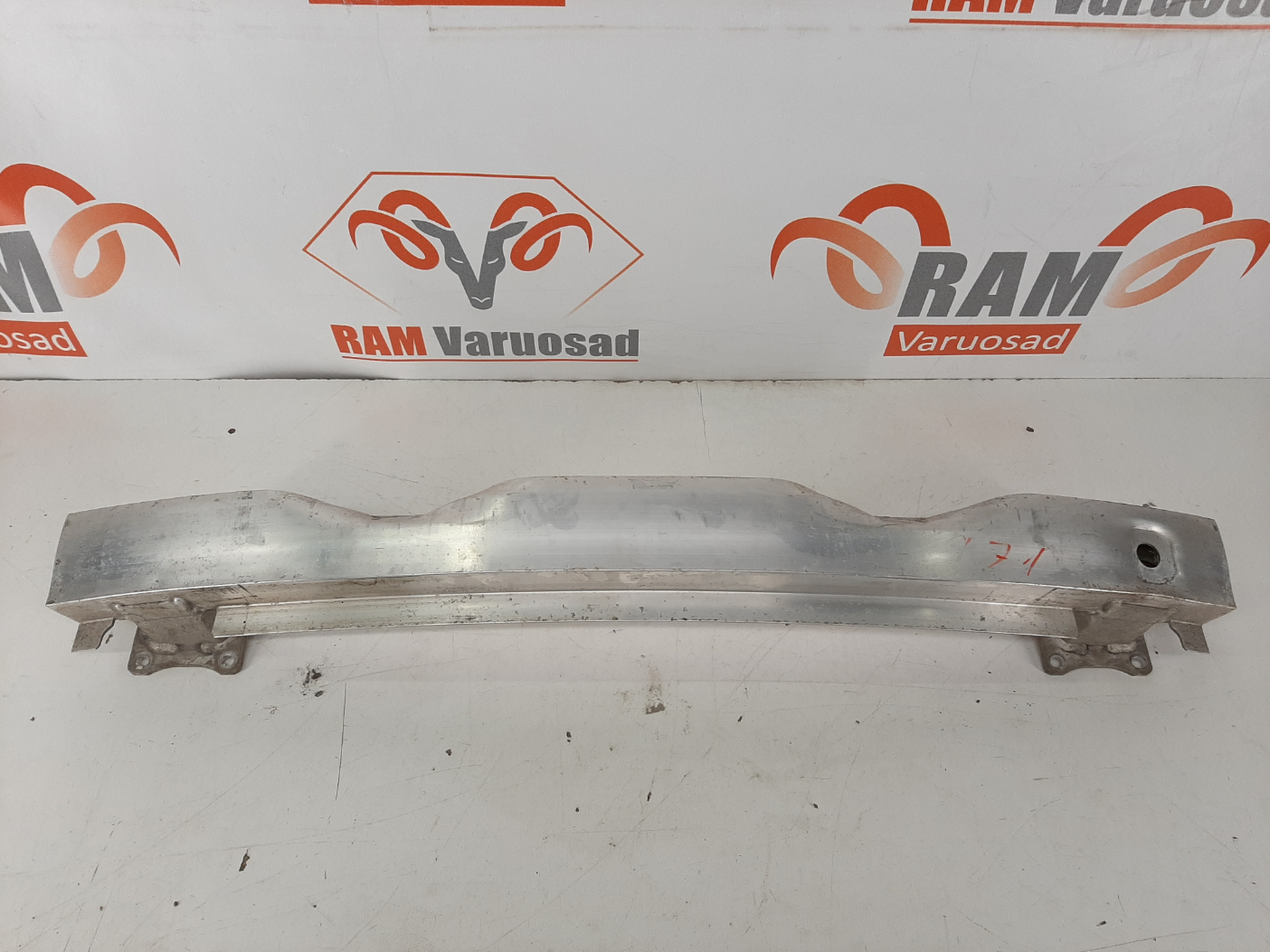 Audi A7 taga tala/ rear crash bar