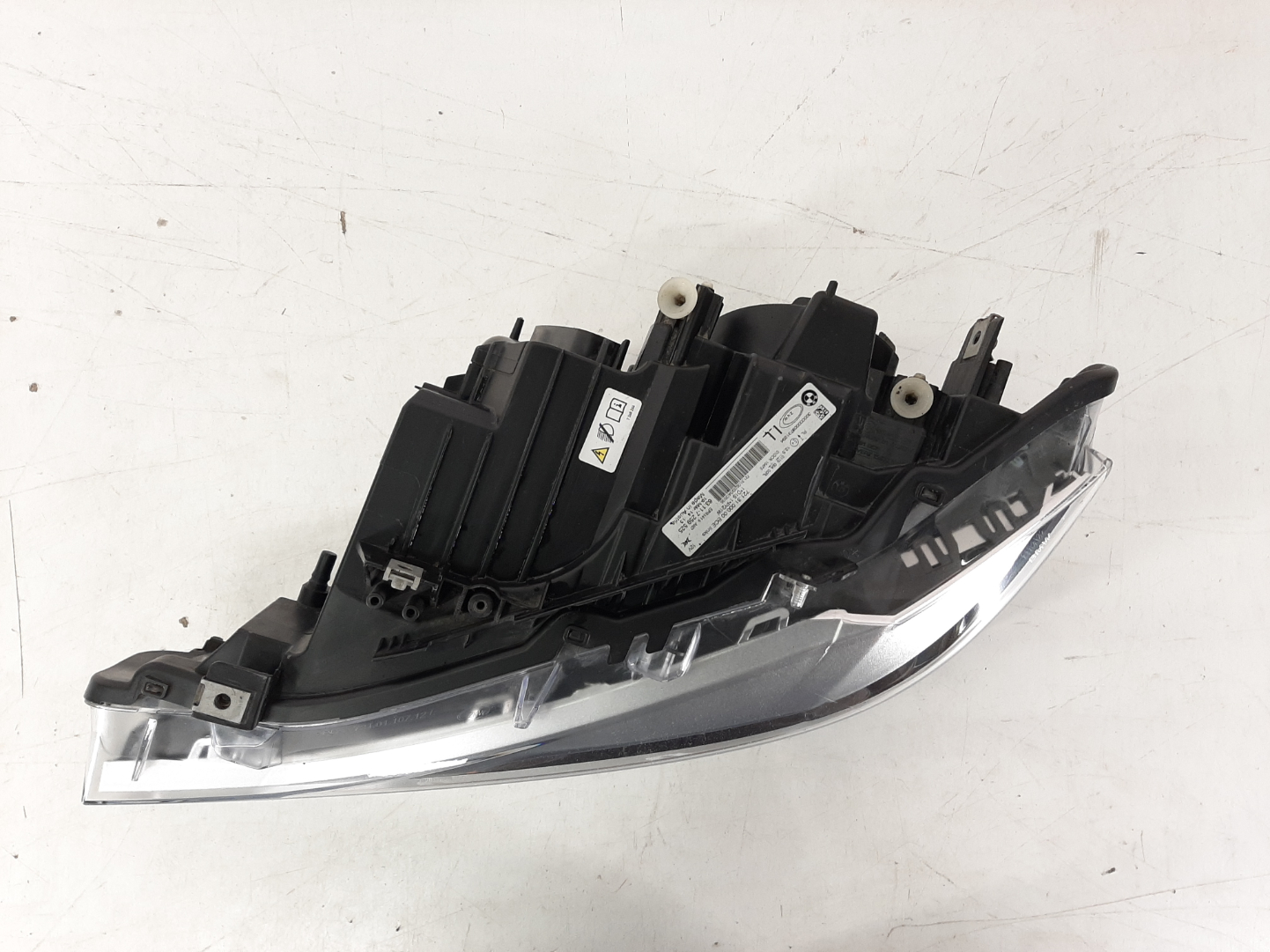 BMW 3 F30 esituli/ headlight - pilt 2