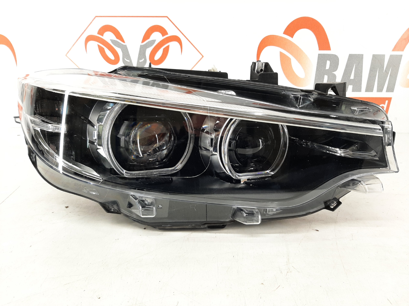 BMW 4 FL F32/F33/F36 esituli/ headlight