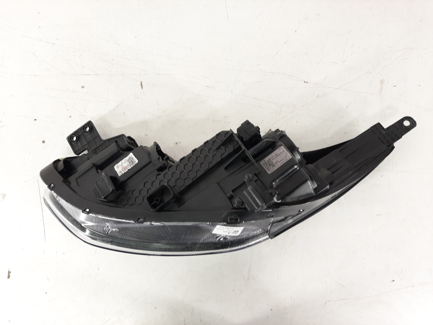 Kia Sportage IV esituli/ headlight - pilt 4