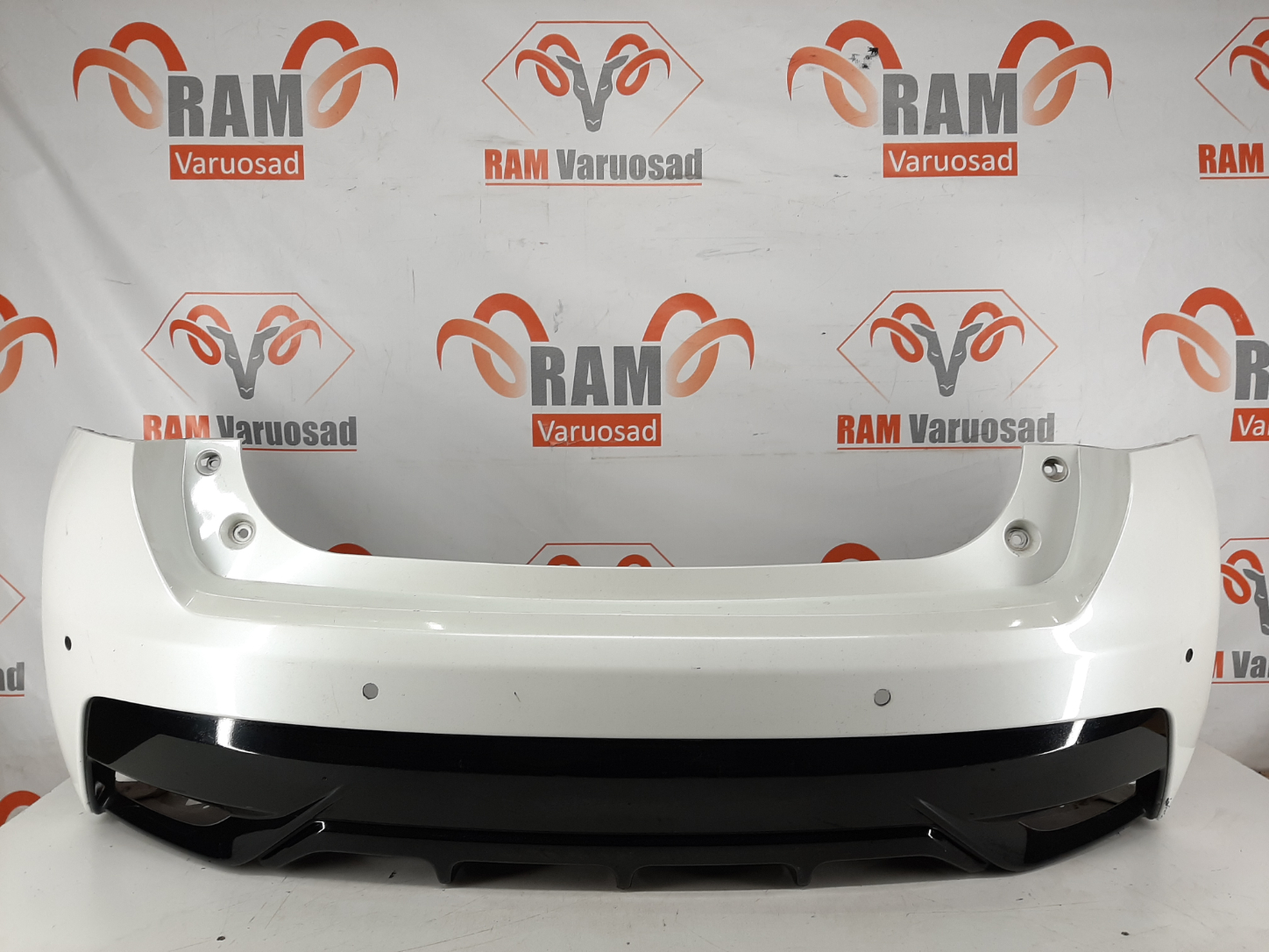 Honda Civic taga stange/ rear bumper