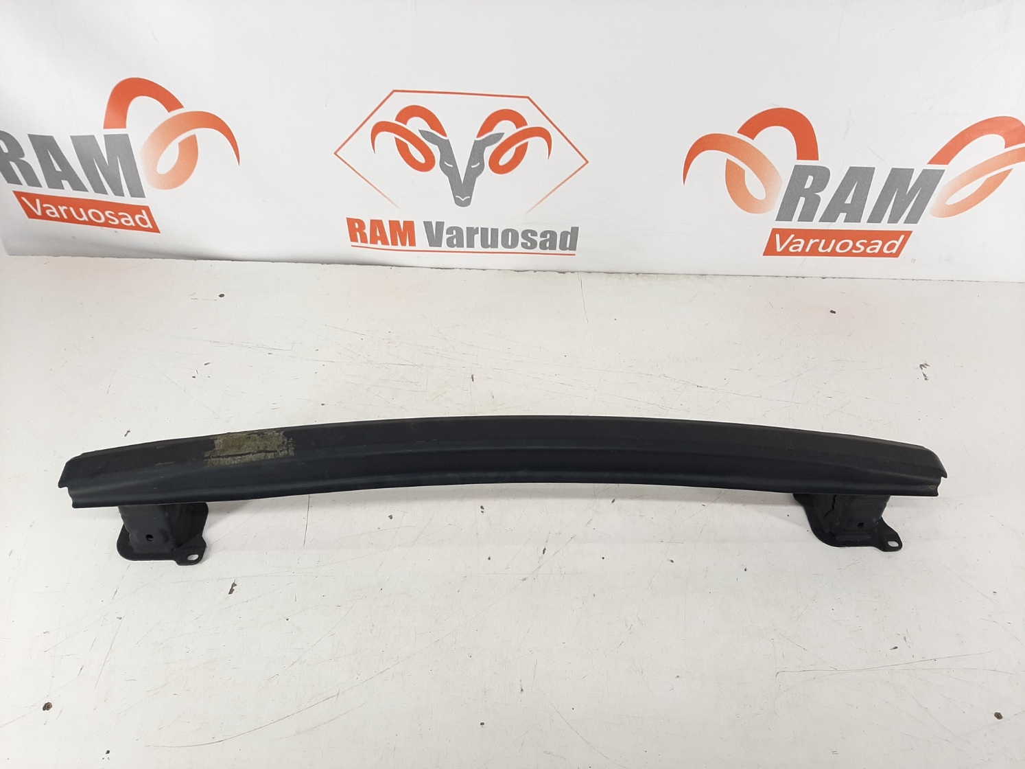 Skoda Fabia 2 taga stange tala/ rear crash bar