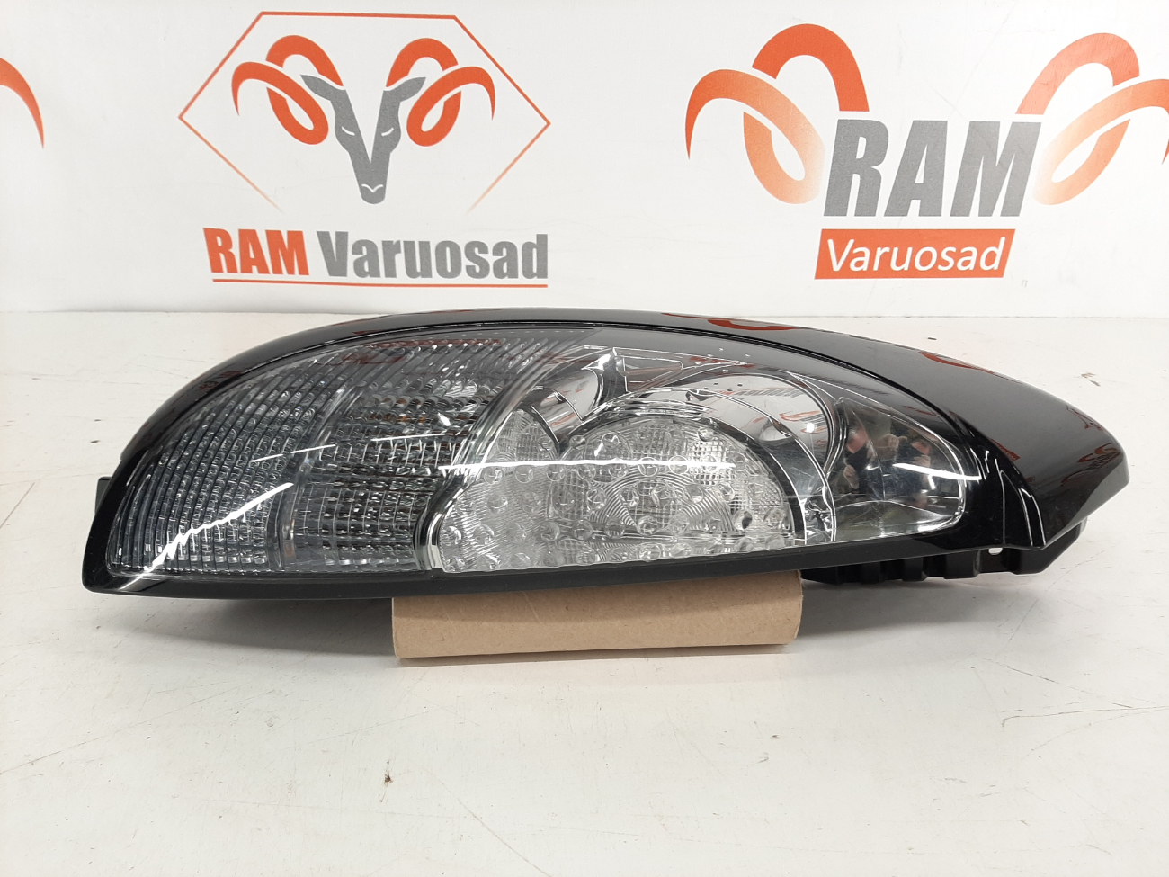 Mitsubishi I-MIEV 2009-2014 tagatuli / rear light