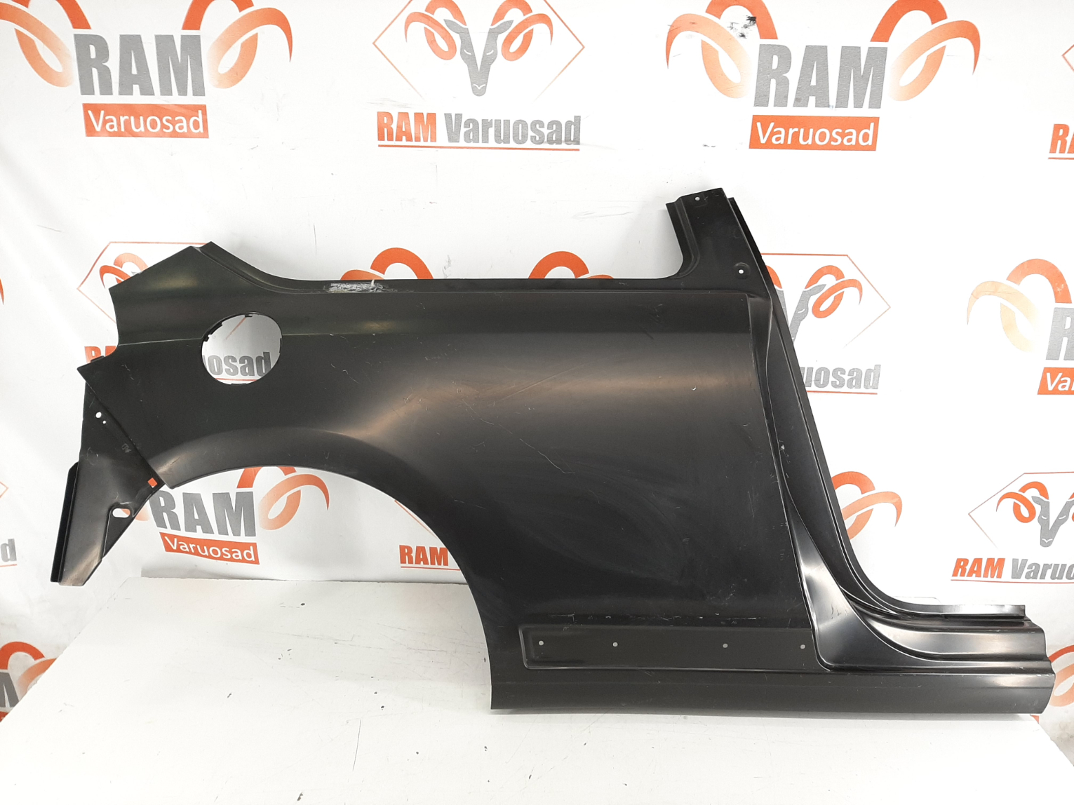 Citroën C4 coupe 2006-2011 tagatiib / rear fender