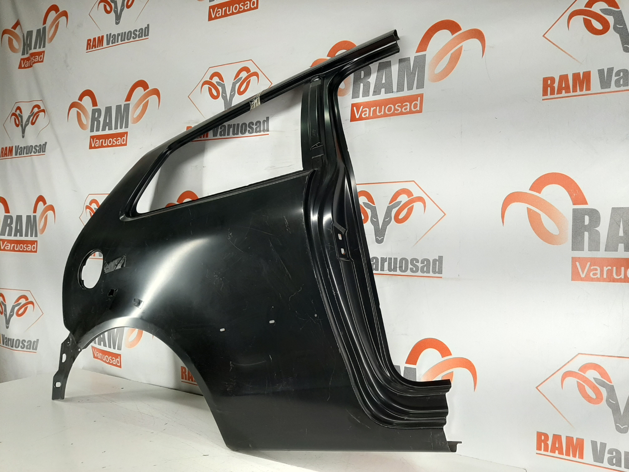 VW Polo IV tagatiib / rear fender - pilt 3