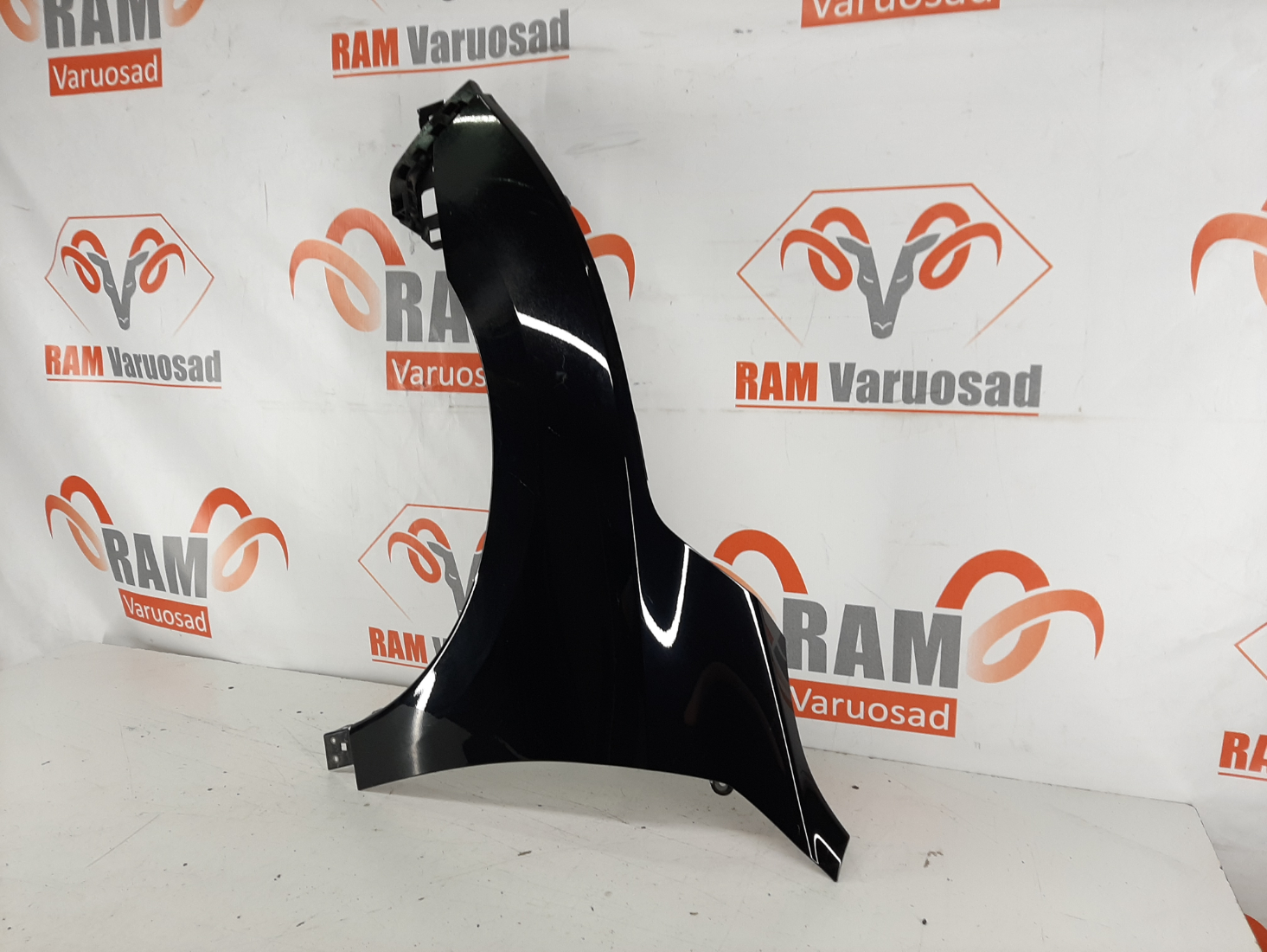 Honda Civic X esitiib / front fender - pilt 2