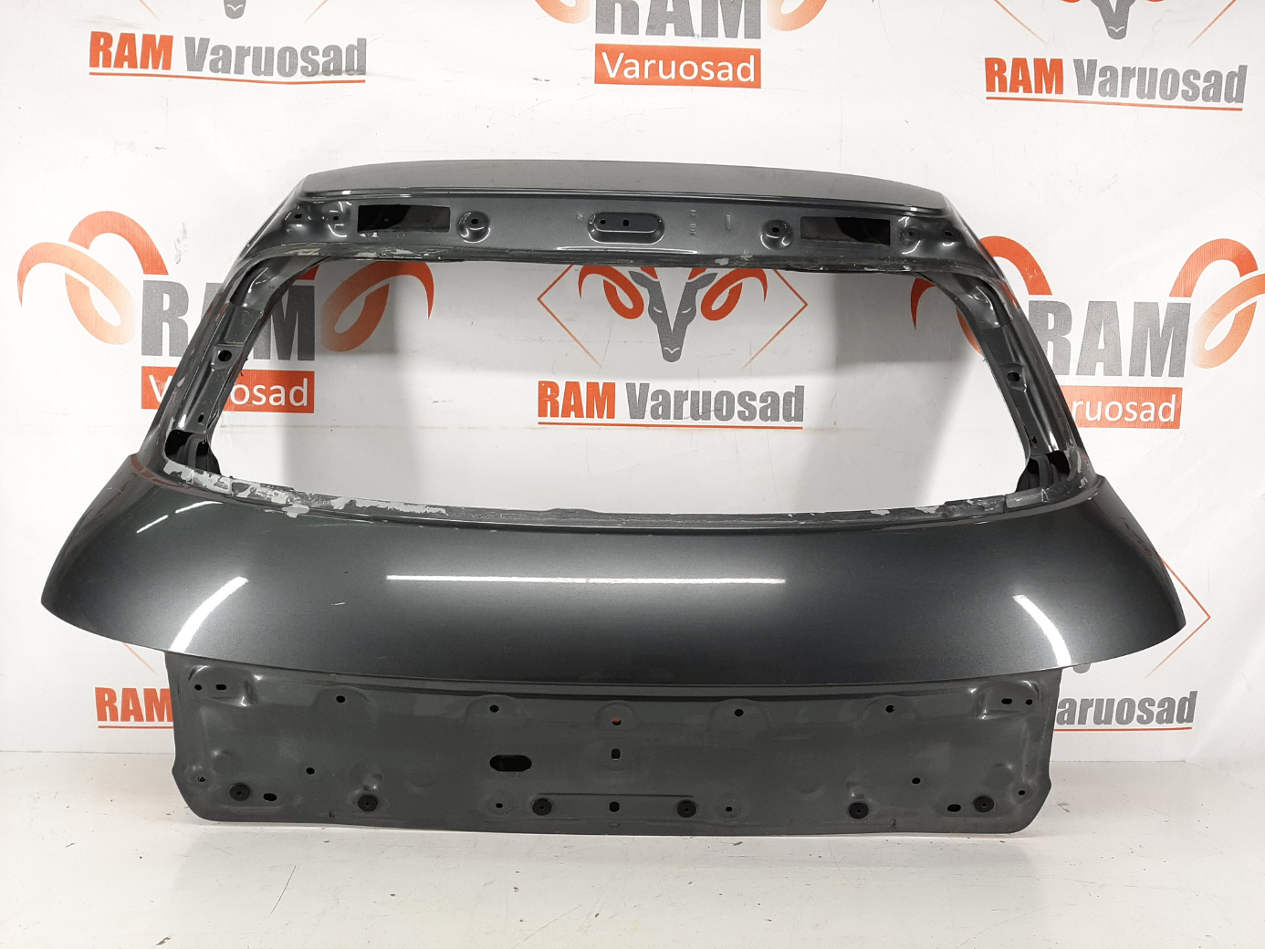 Citroen C4 Cactus 2014- tagaluuk / trunk lid