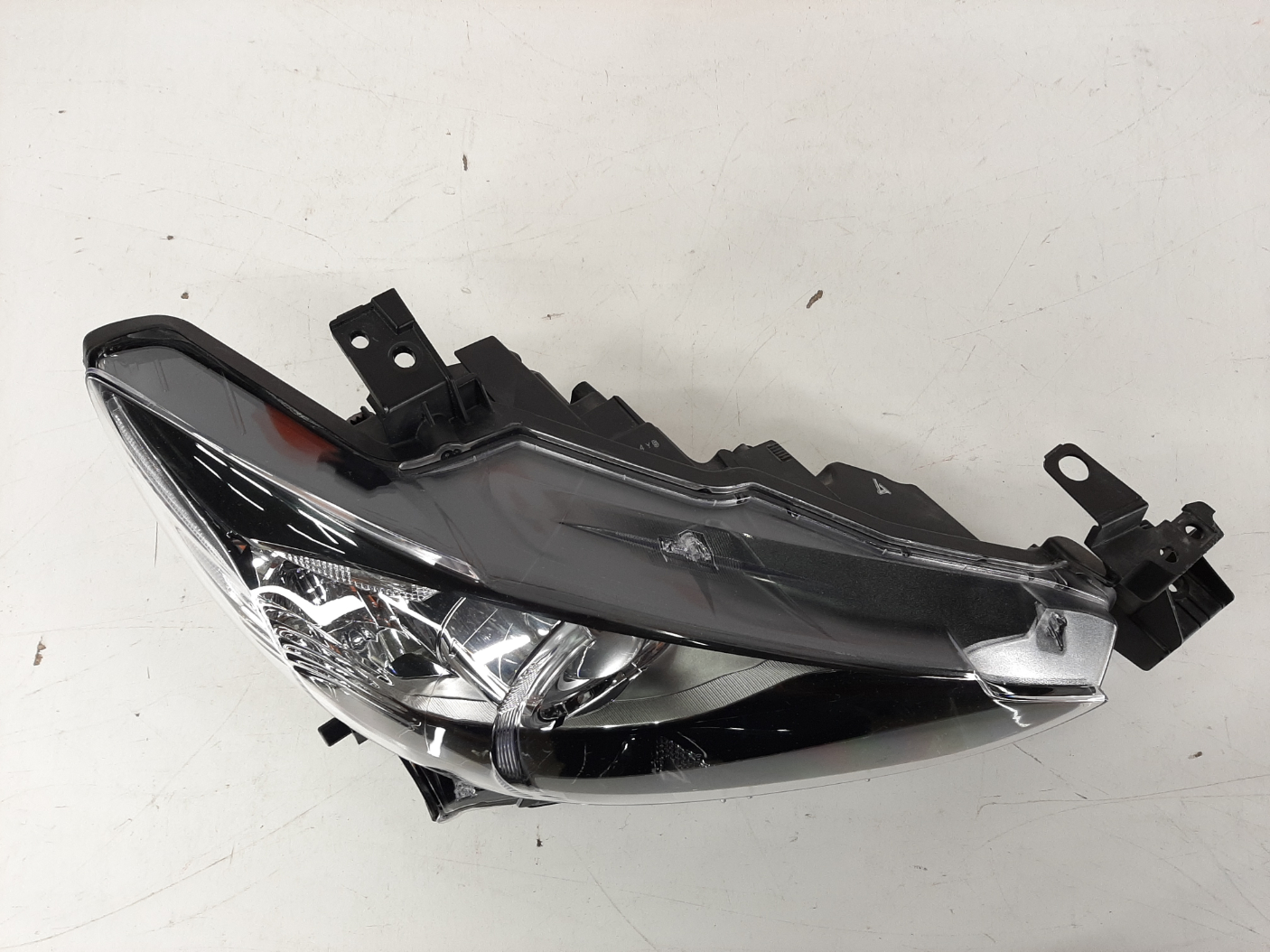 Mazda 6 GJ 2012-2014 esituli / headlight - pilt 2