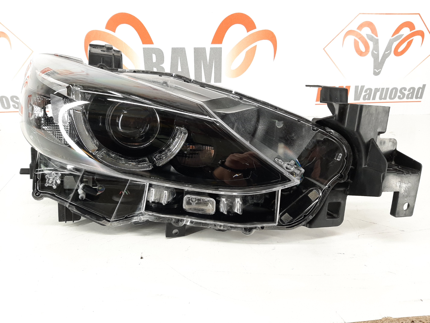 Mazda 6 GJ FL 2016-2019 esituli / headlight