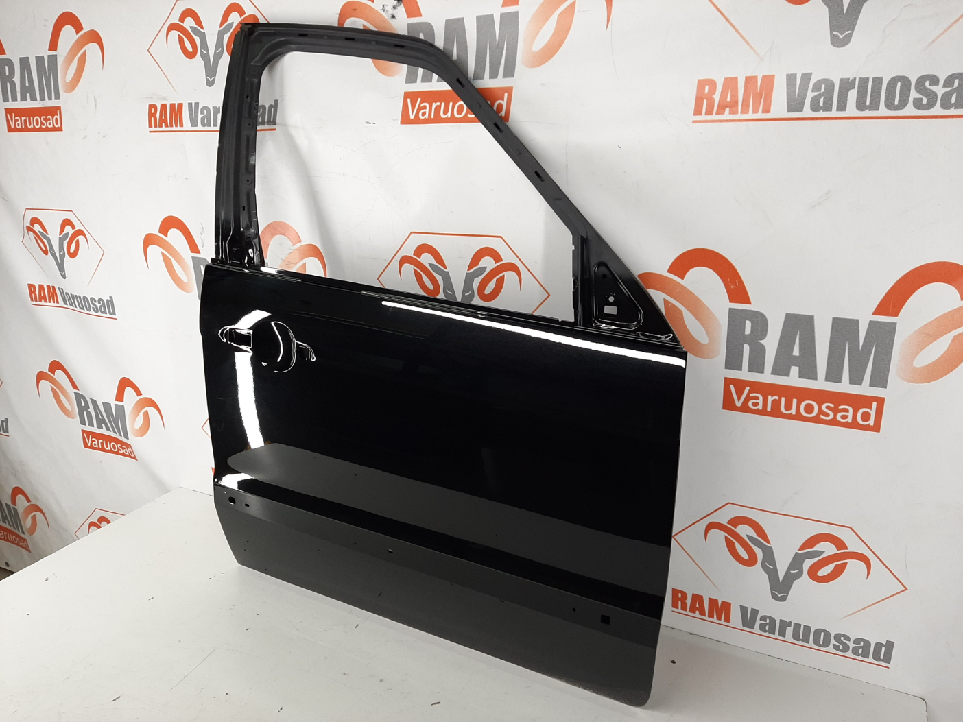 Ford S-Max 2006-2015 esiuks / front doors - pilt 3