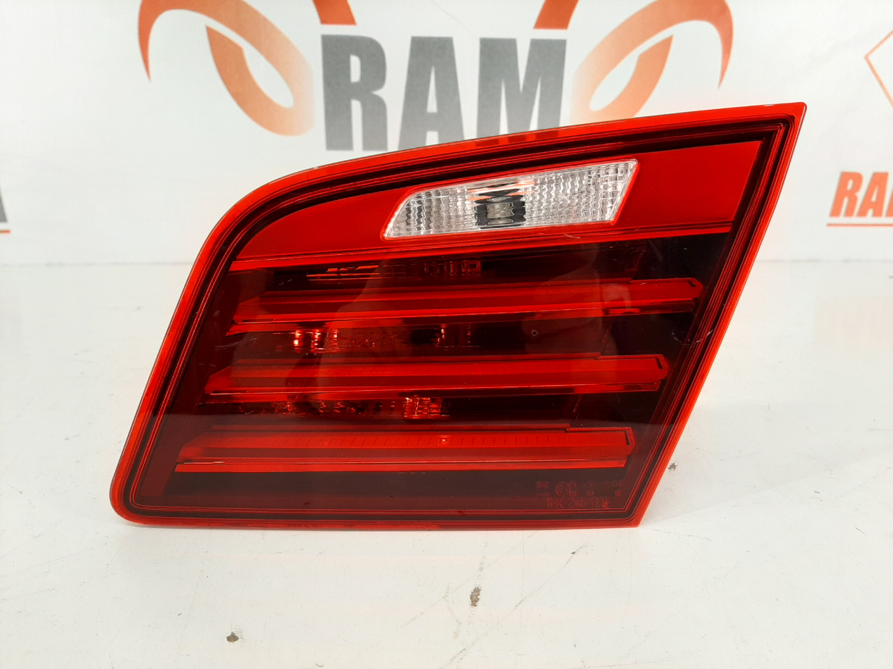 BMW 5 Series F10 FL 2014-2017 tagatuli / rear light