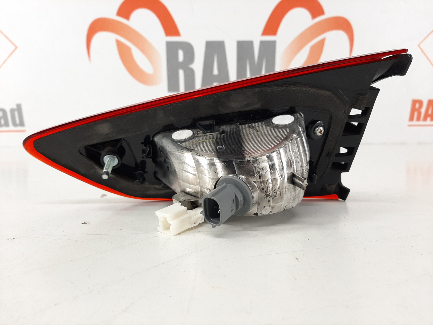 Mazda CX-3 2015-2019 tagatuli / rear light - pilt 2
