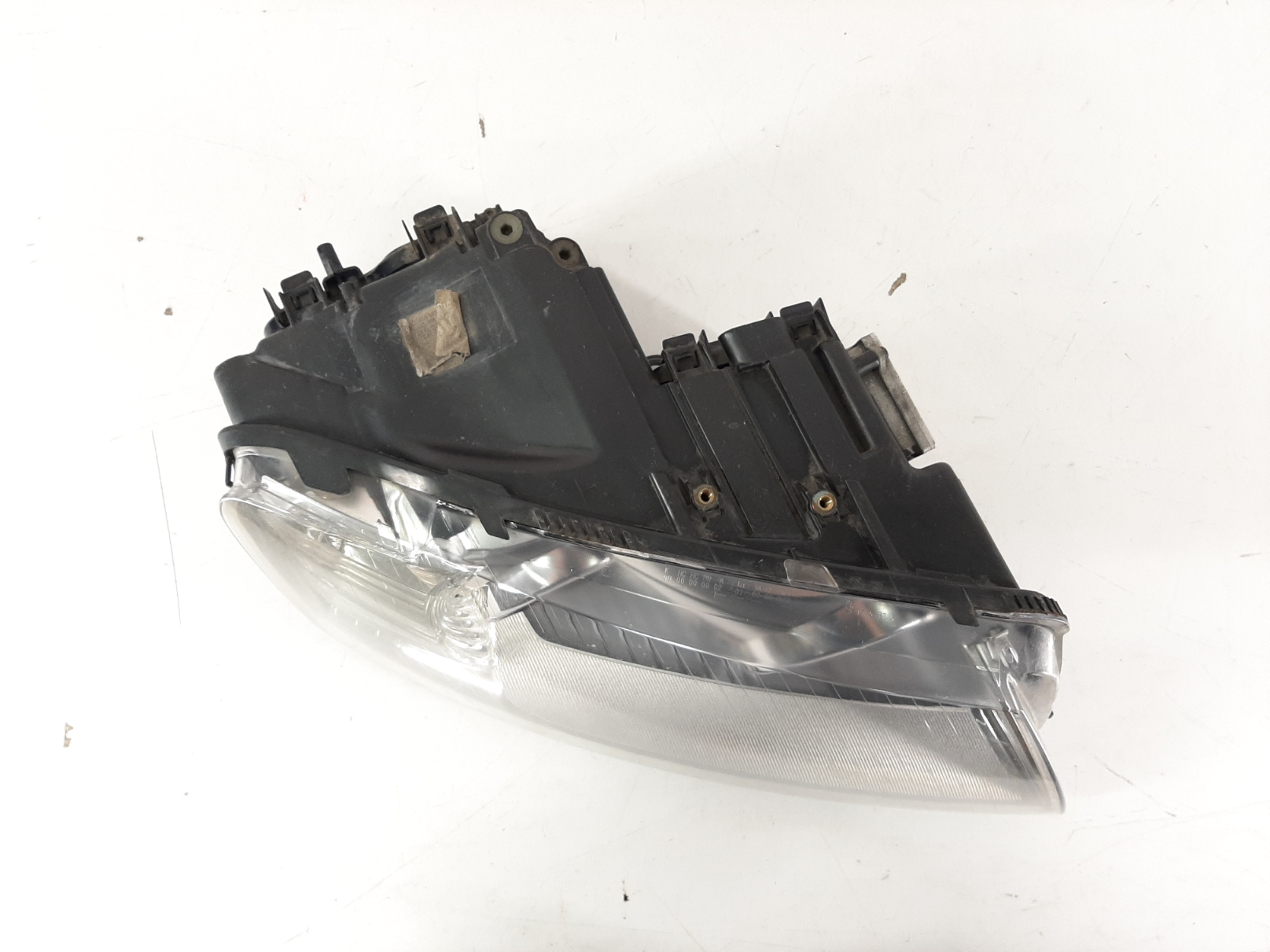Audi A8 D3 FL 2007-2009 esituli / headlight - pilt 2