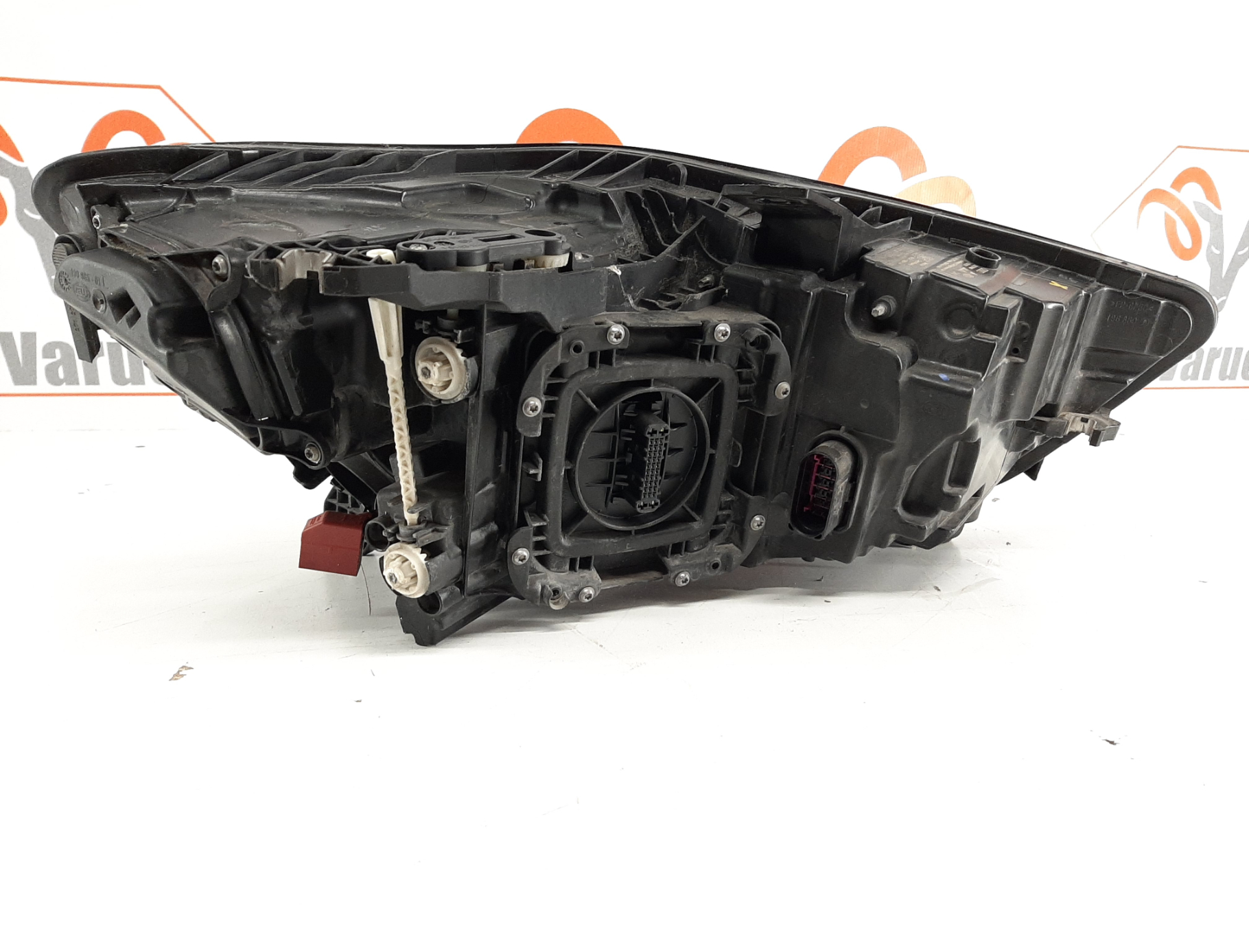 Audi A6 C7 FL 2014-2018 esituli / headlight - pilt 3