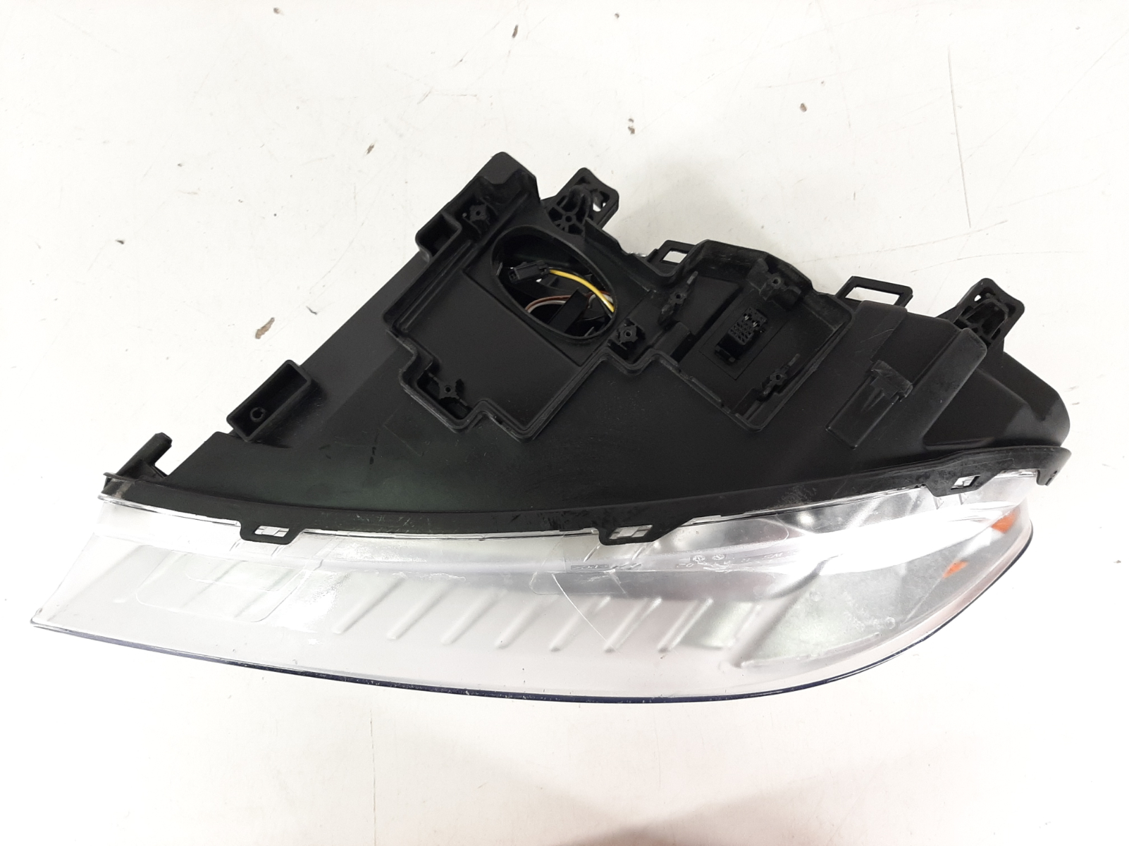 Volvo S80 V70 XC70 esituli / headlight - pilt 4