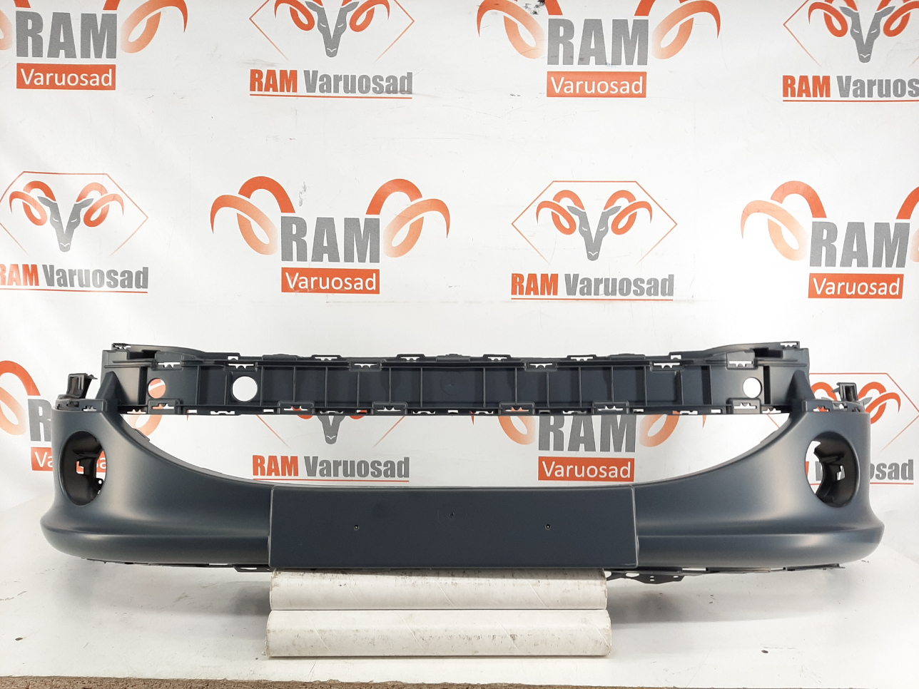 Peugeot 1007 2005-2009 esistange / front bumper