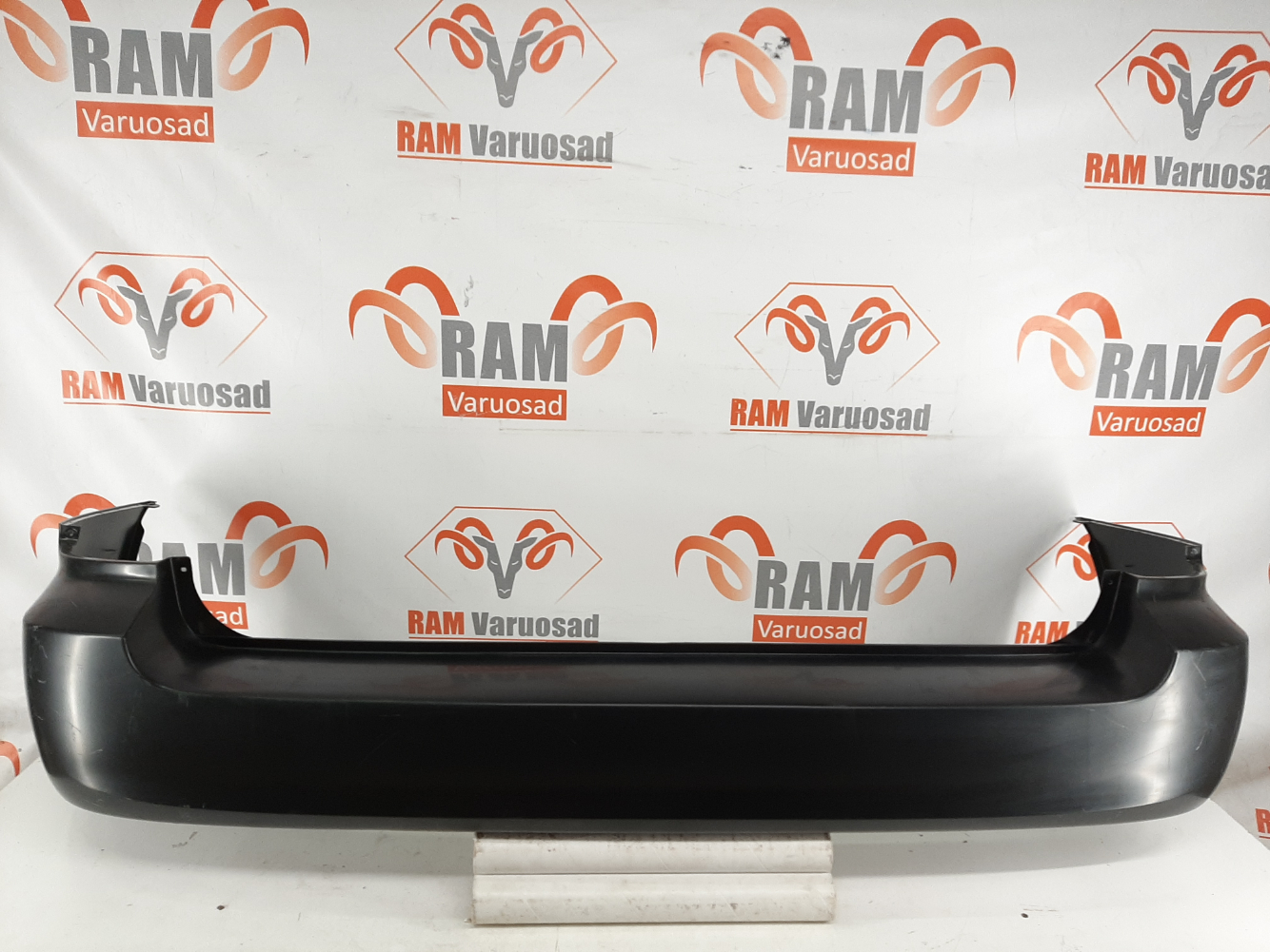 Kia Carnival FL 2011-2014 tagastange / rear bumper