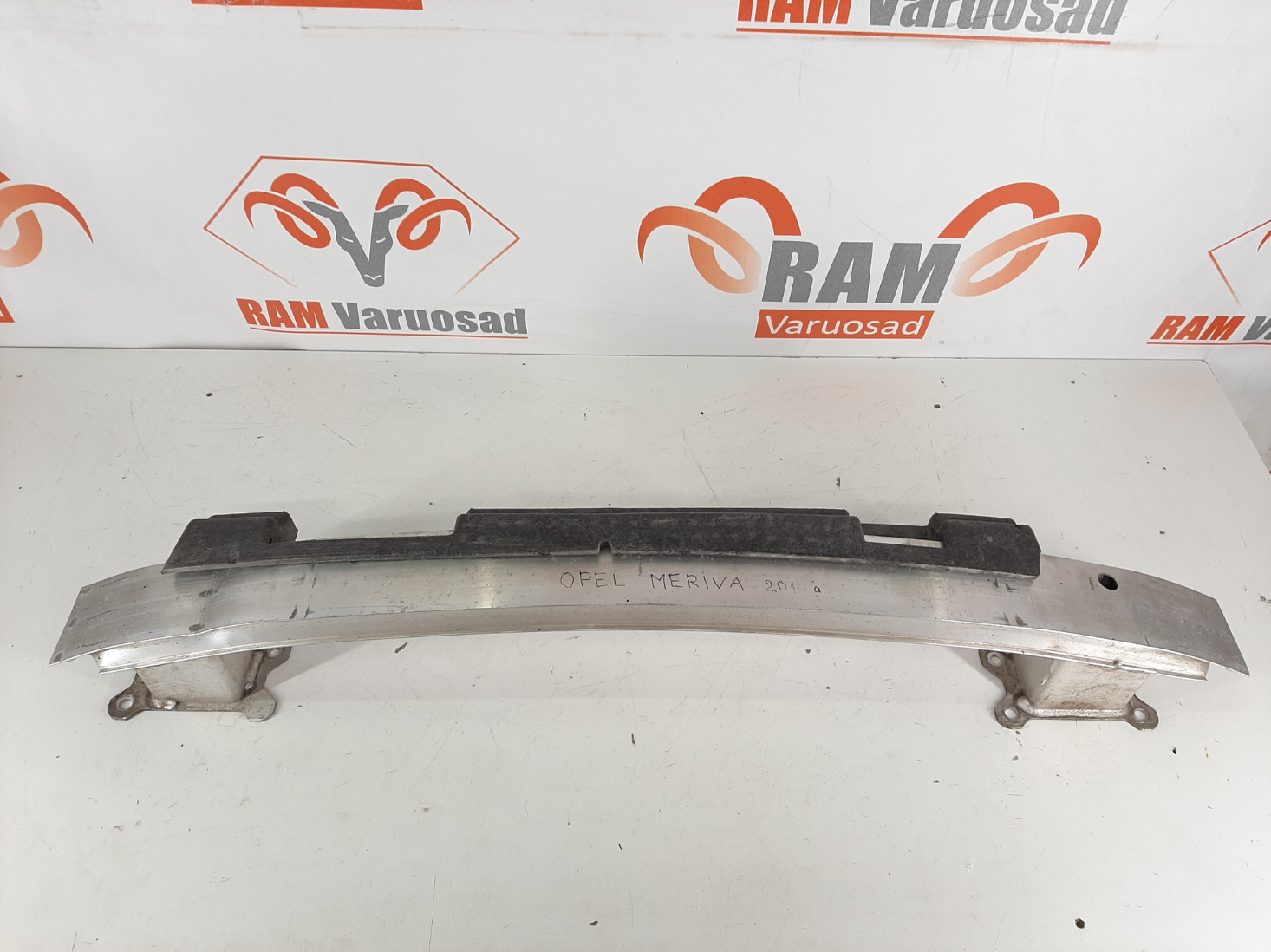 Opel Meriva B 2010–2017 tagatala / rear support
