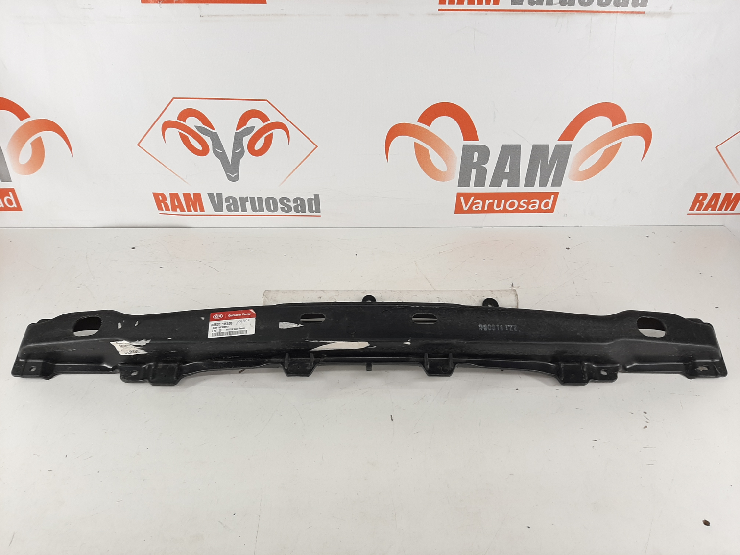 Kia Ceed 2006-2009 tagatala / rear support