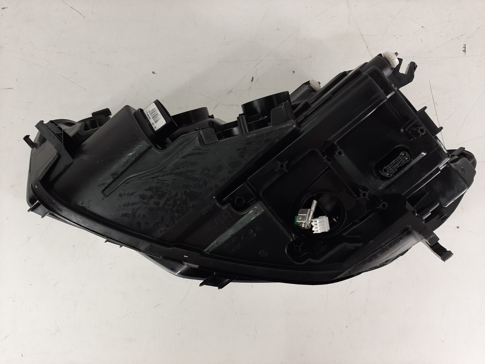 Audi A6 C7 2011-2015 esituli / headlight - pilt 4