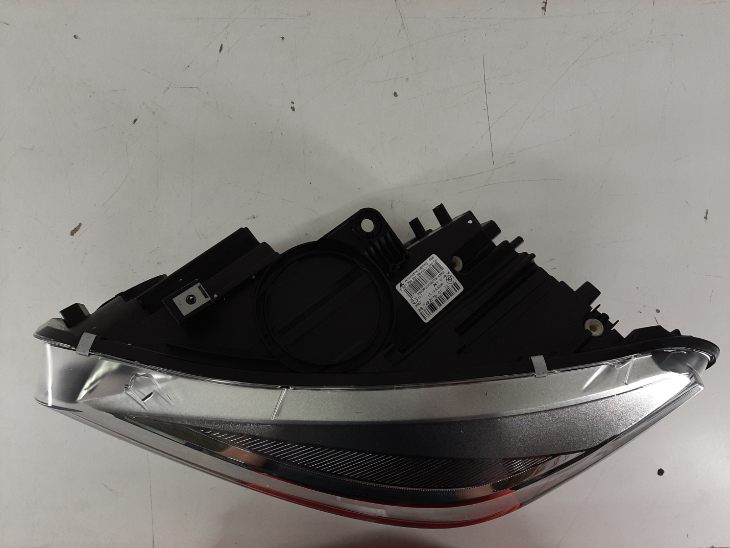BMW 2 Series F45 2014- esituli / headlight - pilt 2