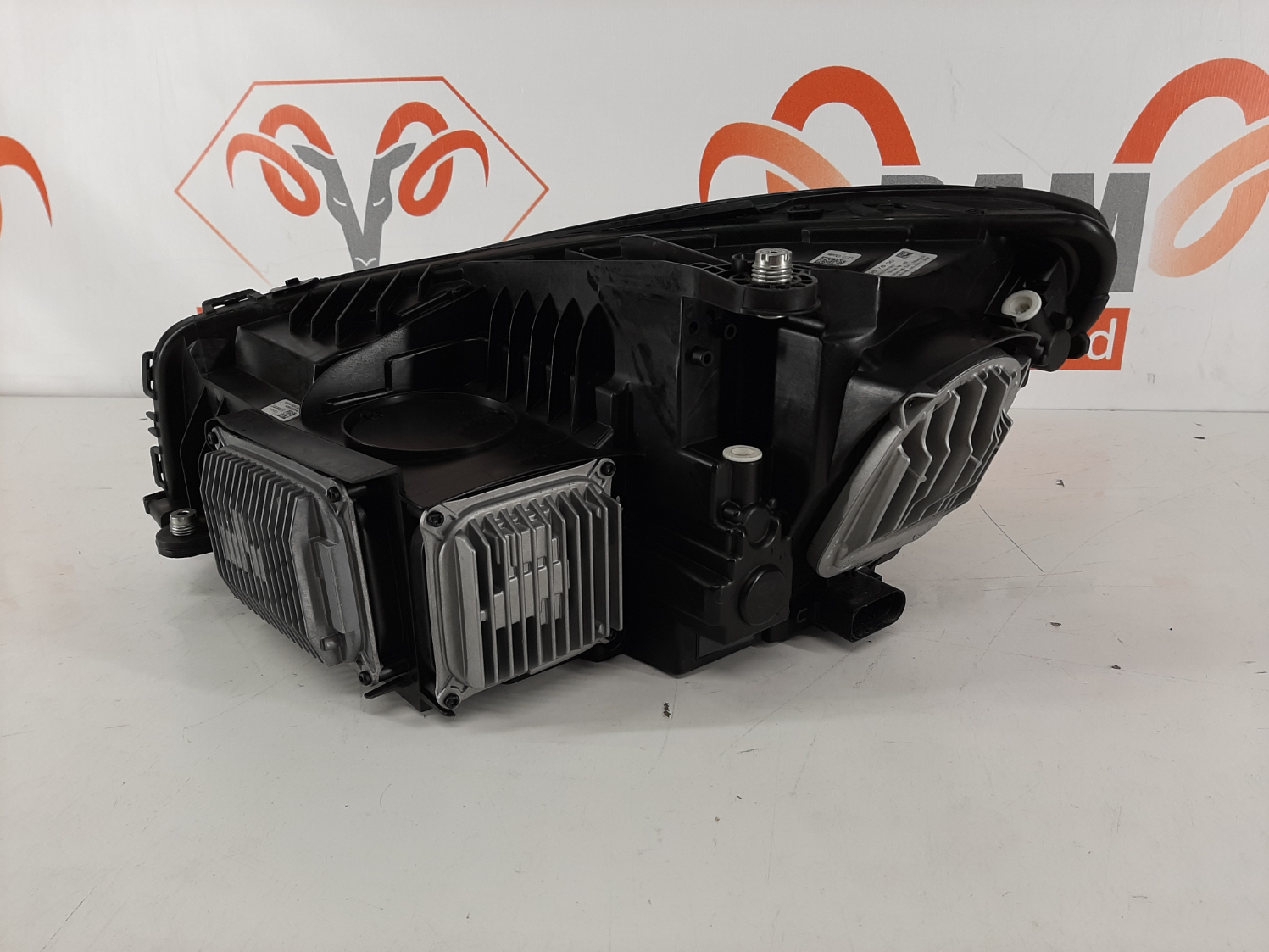 Mercedes SL W231 2018- esituli / headlight - pilt 3