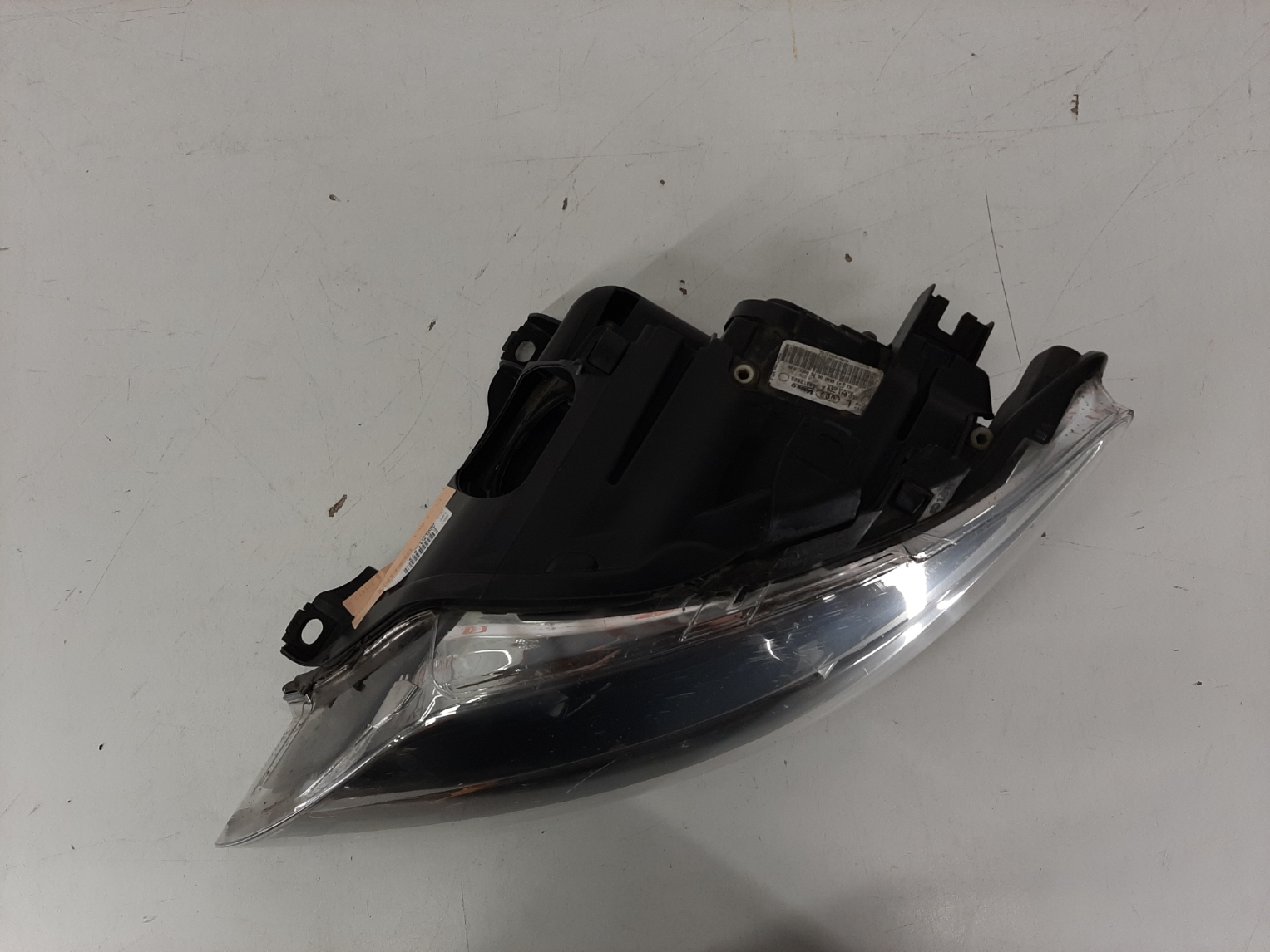 Audi Q7 2006-2010 esituli / headlight - pilt 2