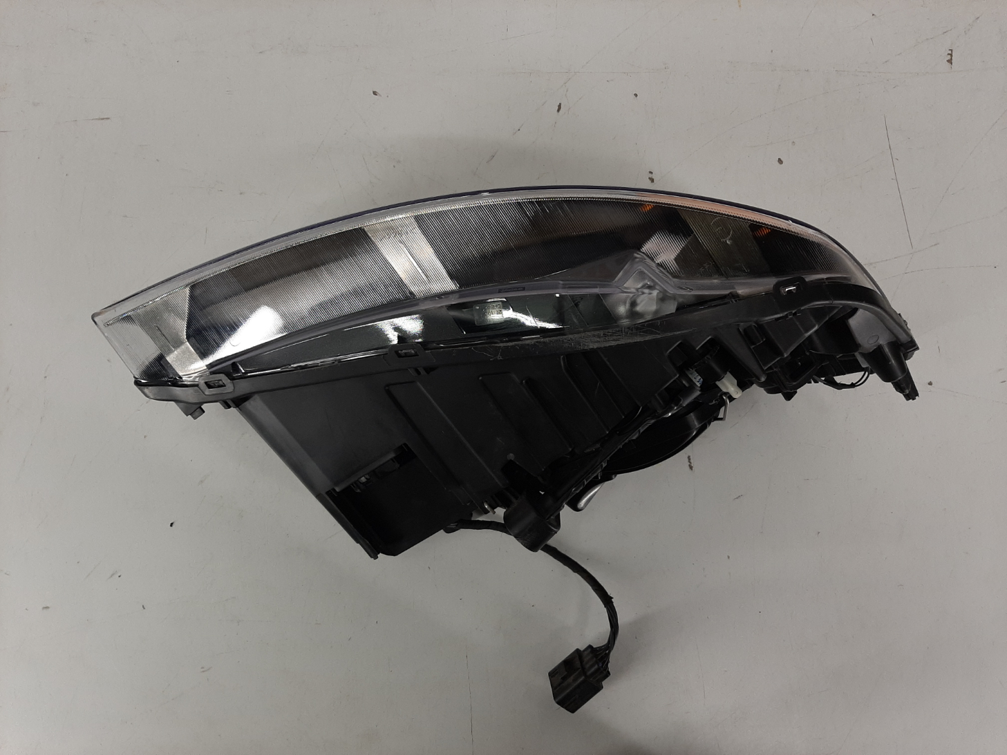 Volvo XC60 2008-2013 headlight/esituli - pilt 4
