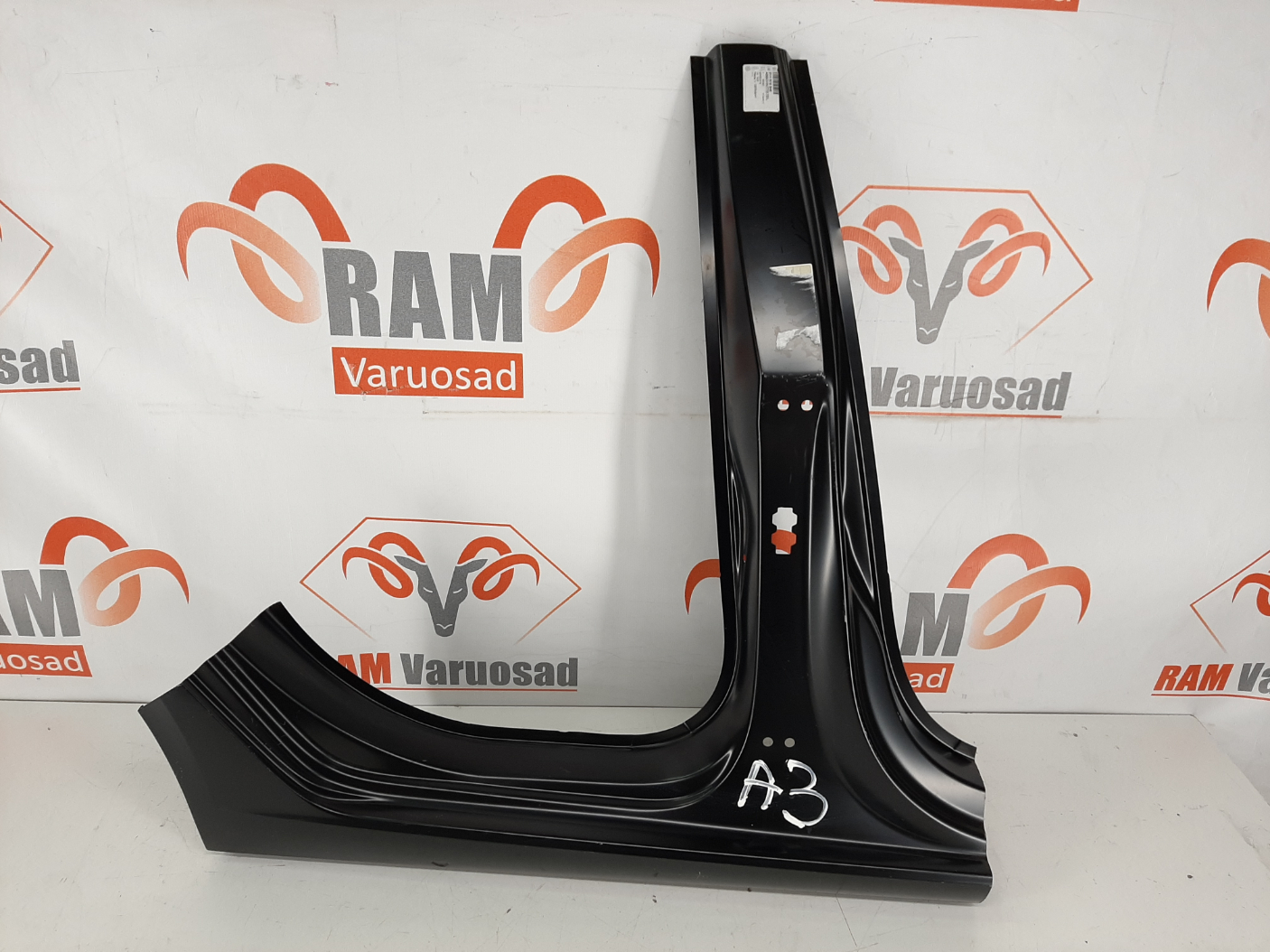 Audi A3 Sportback 2012- küljekarp / rocker panel