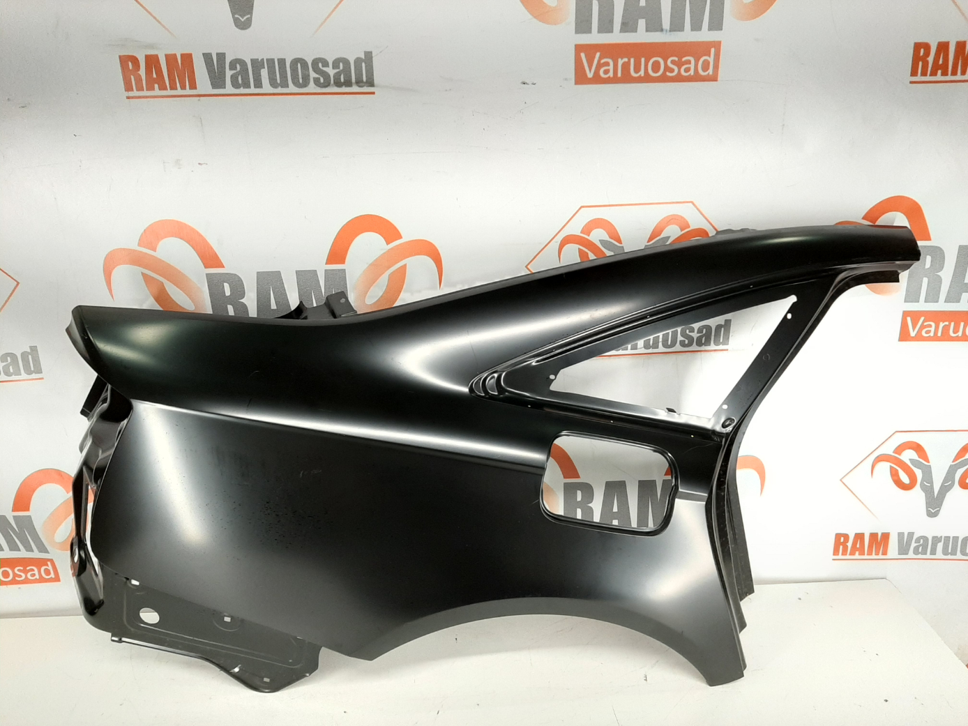 Audi A6 C7  2011-2018 tagatiib / rear fender