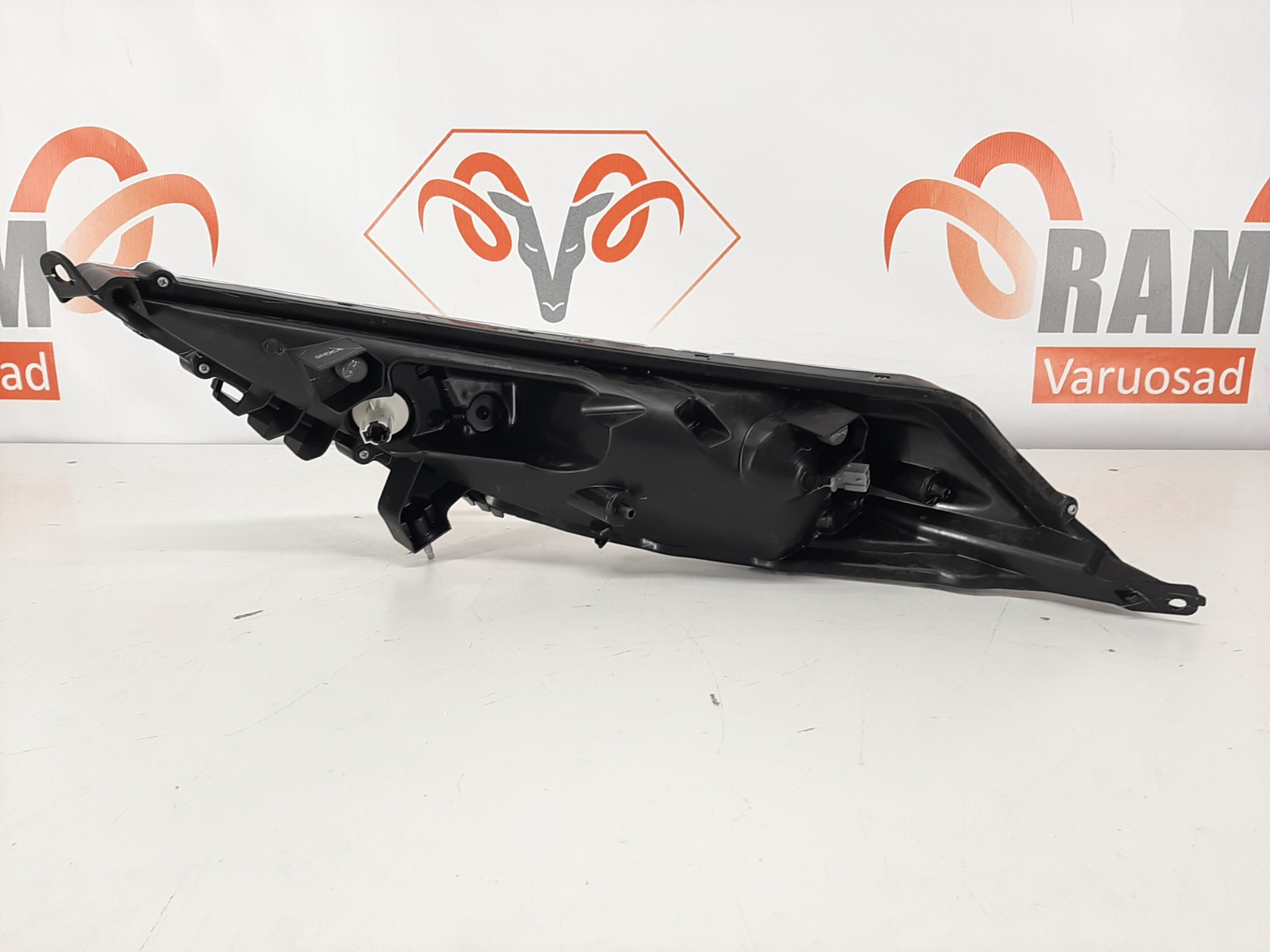 Nissan Juke 2011-2014 päevasõidutuli / day light - pilt 2
