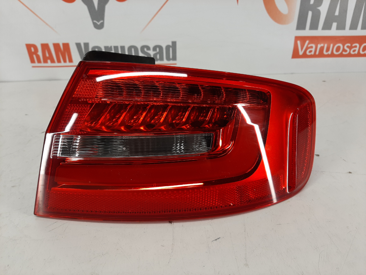 Audi A4 B8 FL 2012-2015 tagatuli / rear light