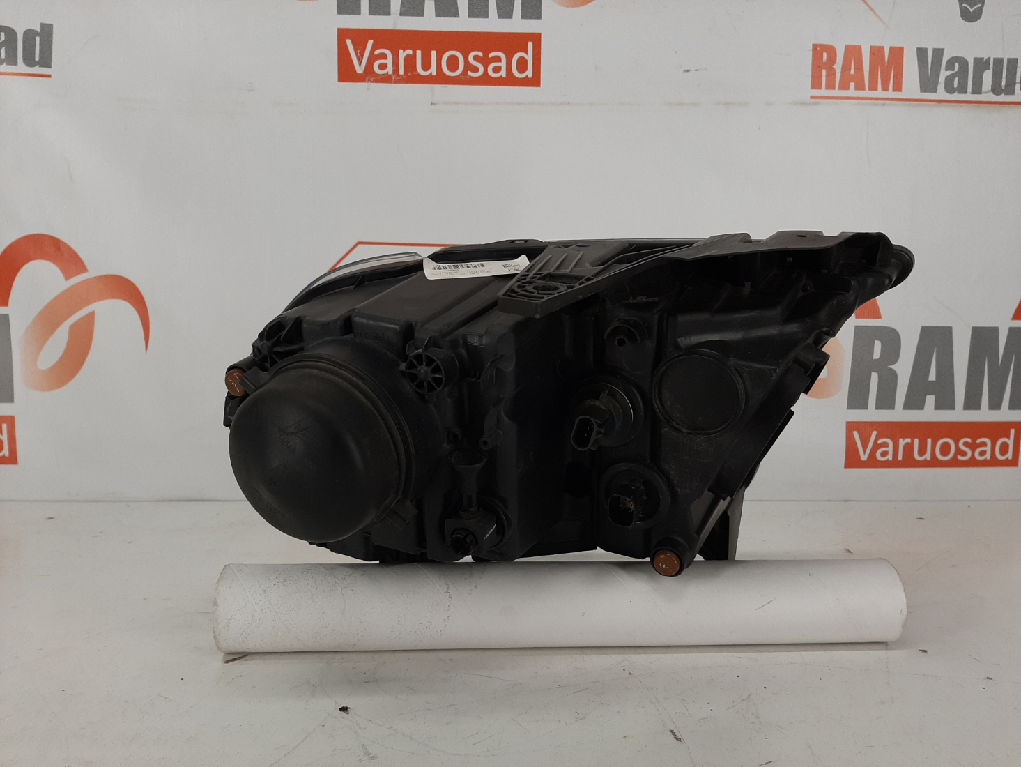 Dodge Durango esituli / headlight - pilt 3