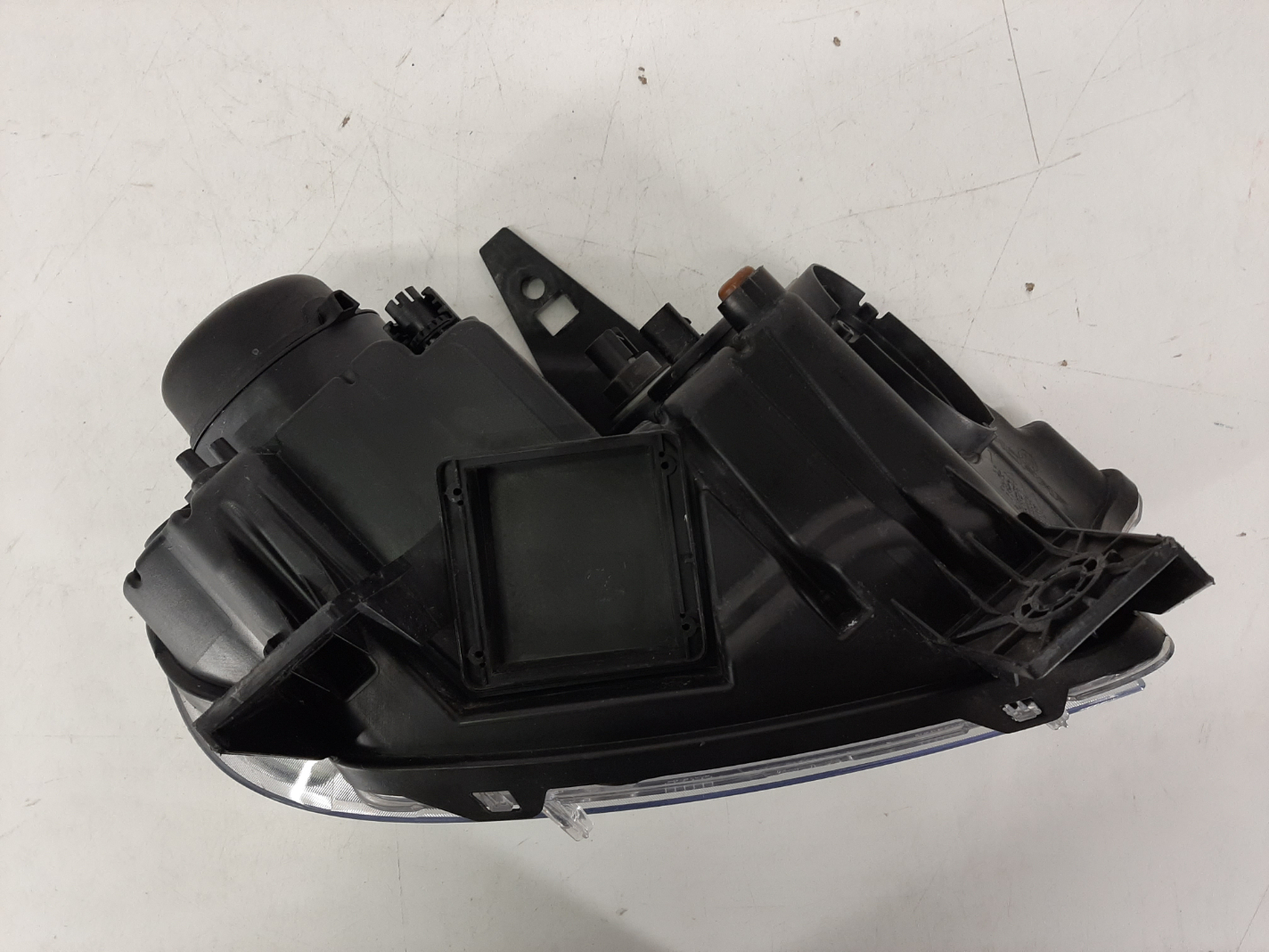 Dodge Durango esituli / headlight - pilt 4