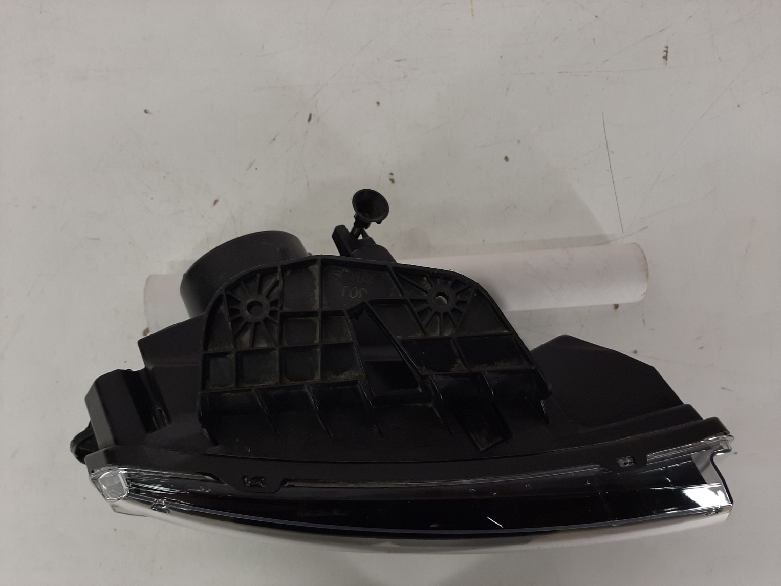 Chevrolet Camaro 2010–2015 esituli / headlight - pilt 2
