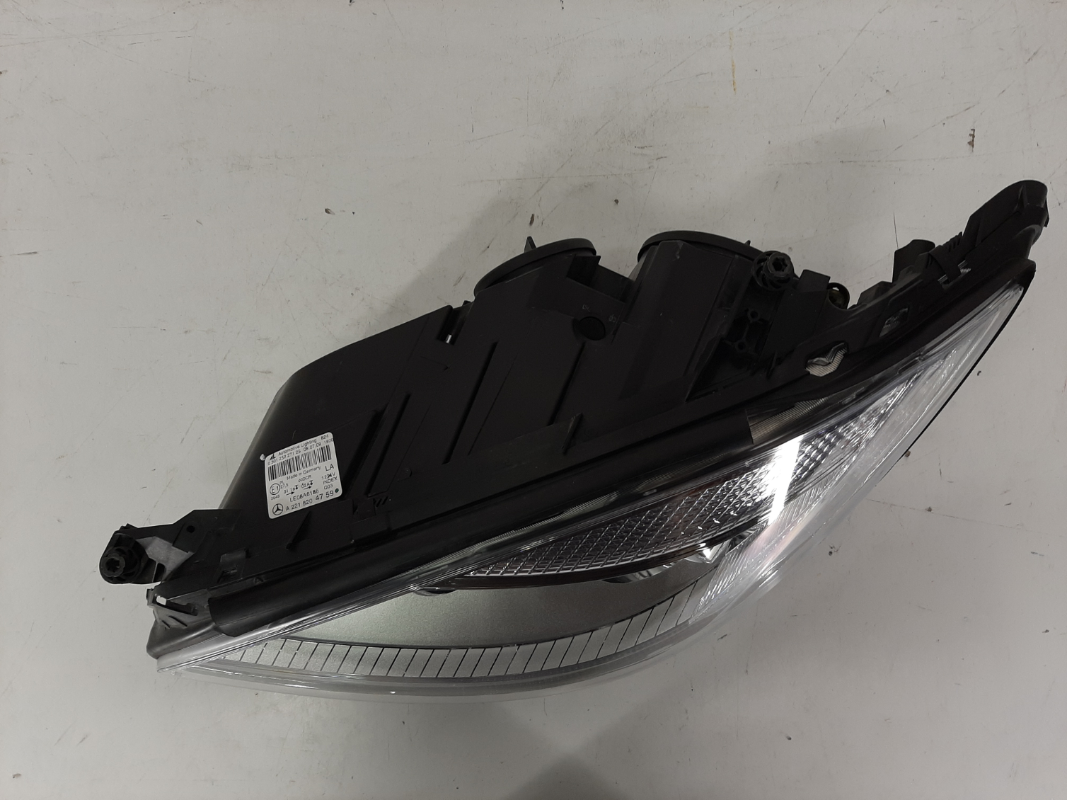 Mercedes S-class W221 2009-2013 esituli / headlight - pilt 2