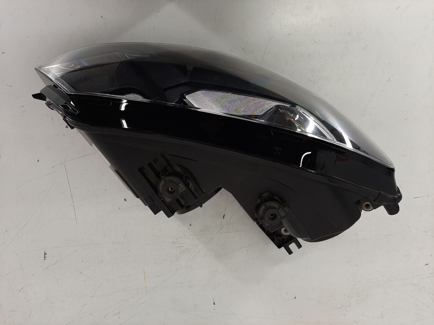 VW Sharan 2010-2015 esituli / headlight - pilt 2