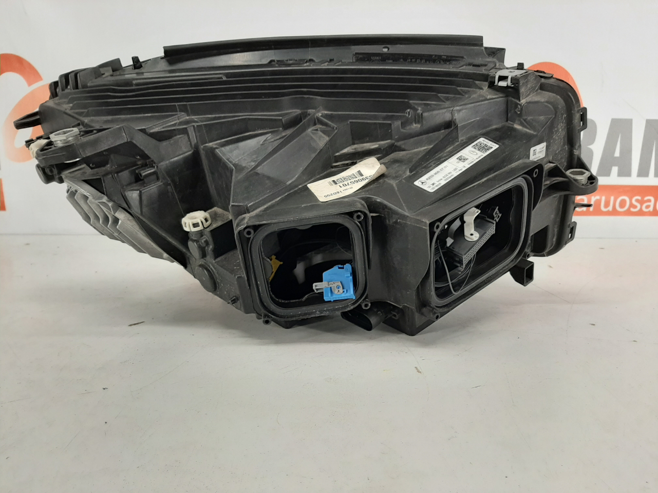 Mercedes GLC W253 2016-2020 esituli / headlight - pilt 3