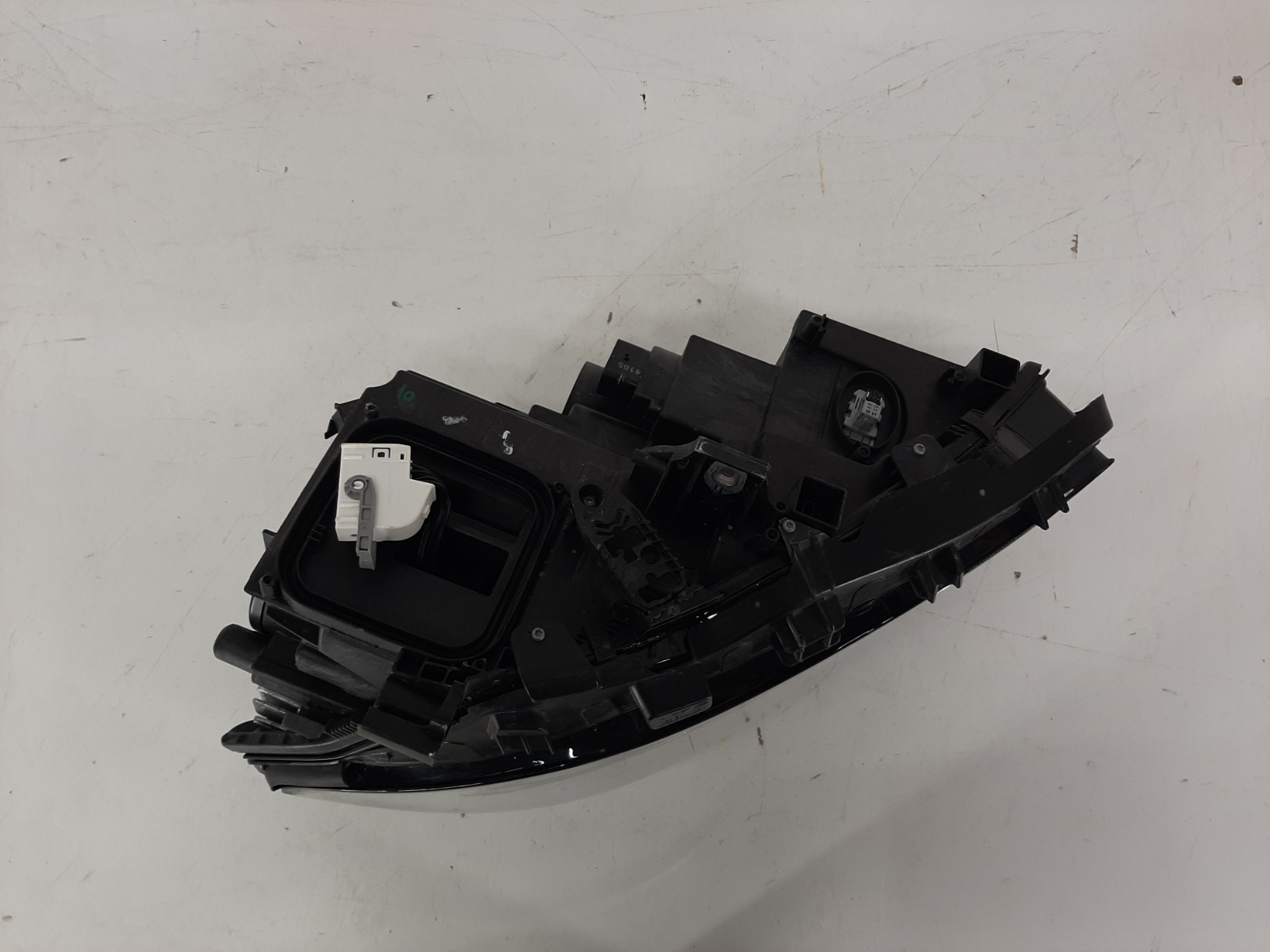 Mercedes W156 GLA 2017-2019 esituli / headlight - pilt 4