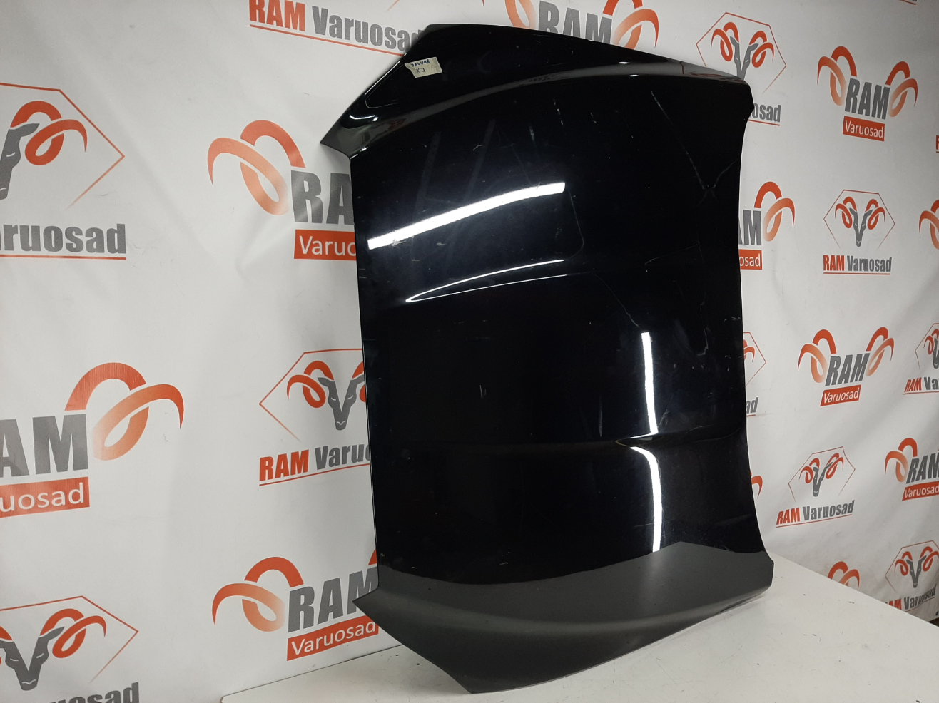 Jaguar XJ 2010-2019 kapott / hood