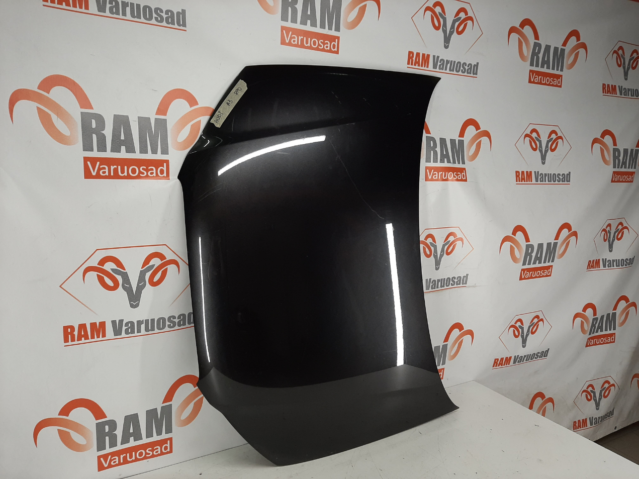 Audi A3 8P 2005-2008 kapott / hood