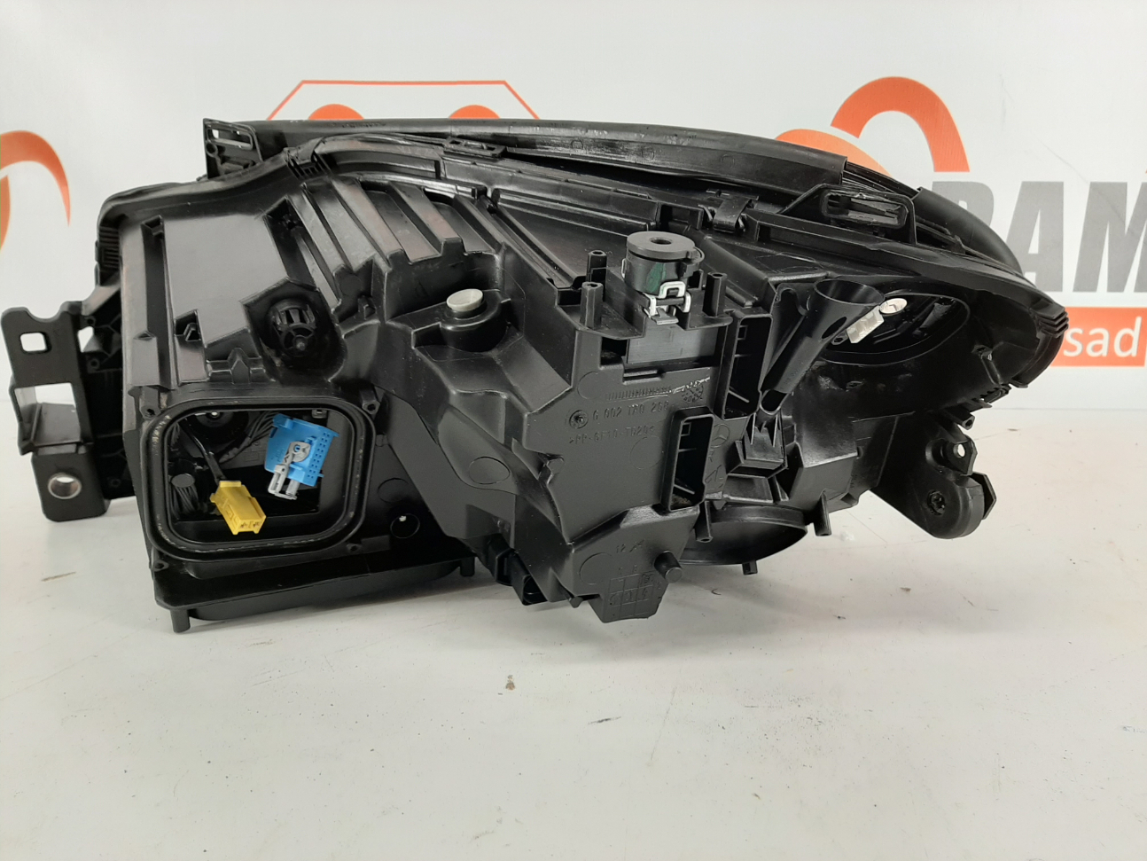 Mercedes W166 GLE 2015-2018 esituli / headlight - pilt 2