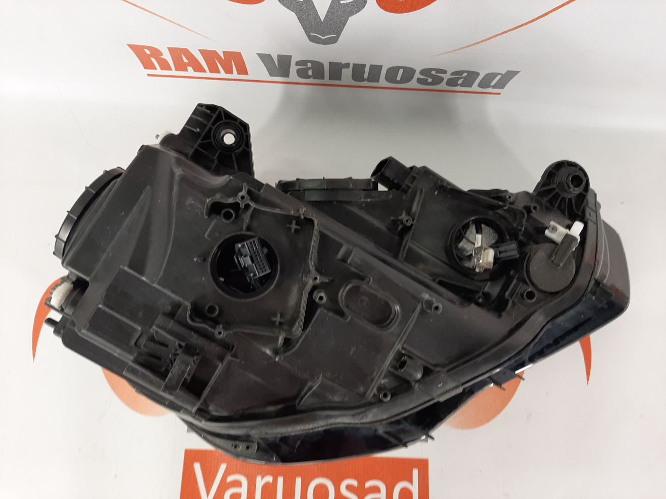 Audi A3 esituli / headlight - pilt 4
