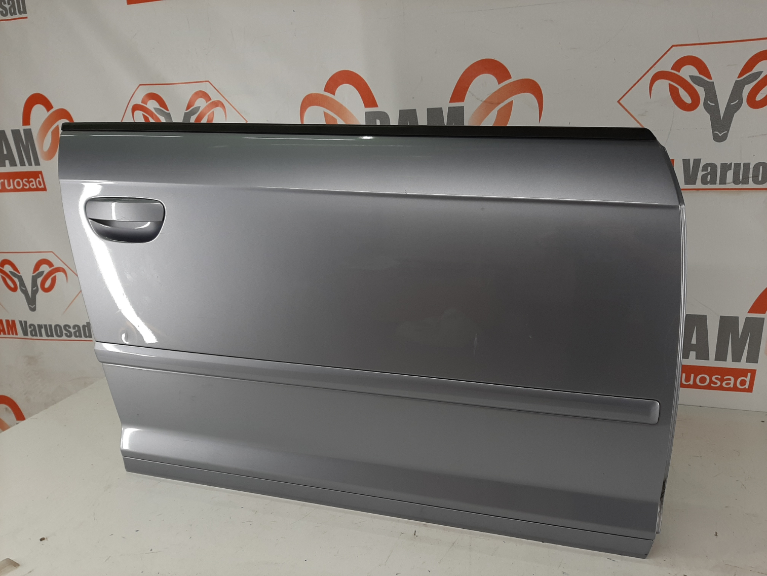 Audi A3 esiuks / front doors - pilt 2