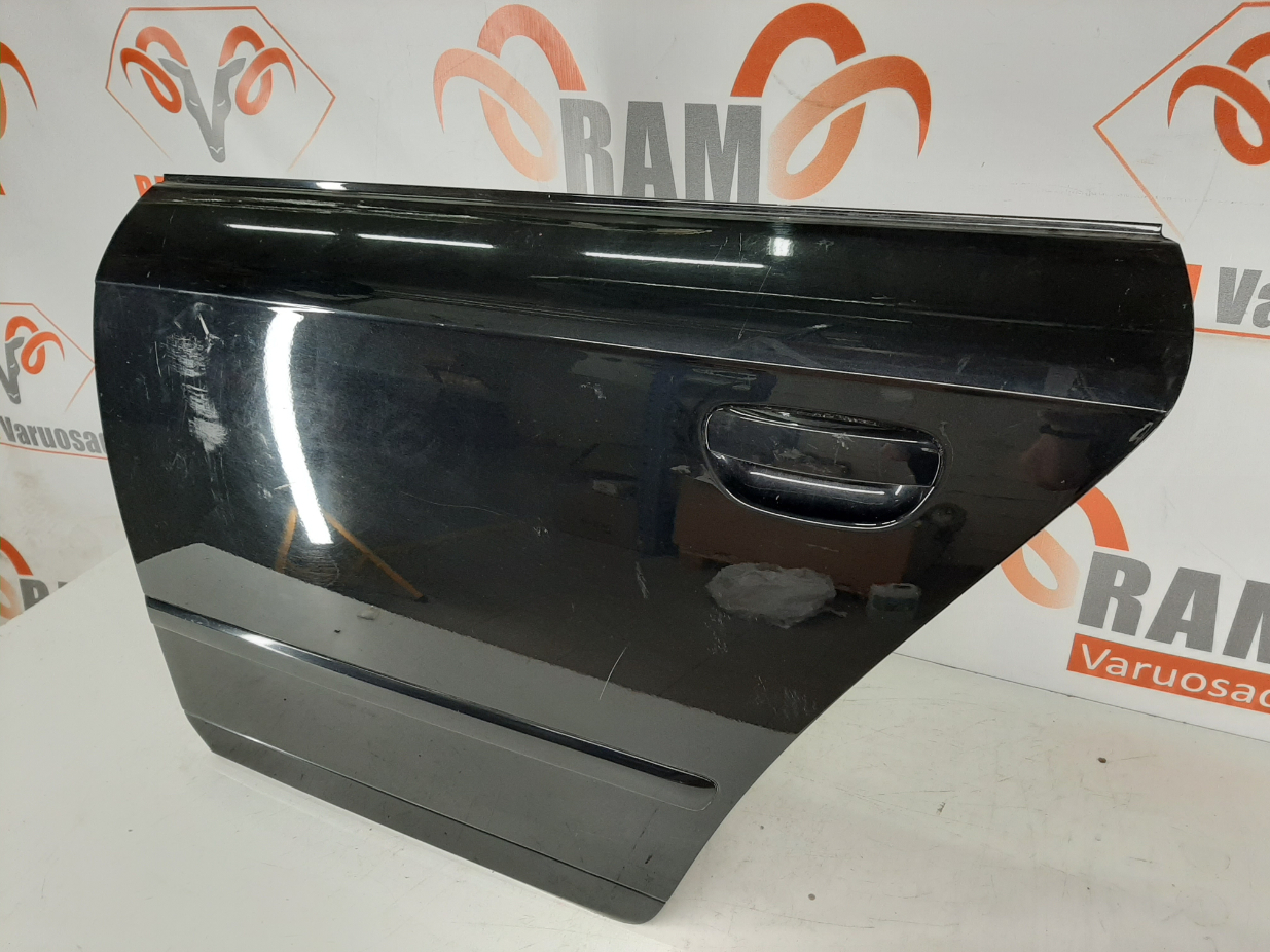 Audi A4 B7 2004-2007 tagauks / rear doors - pilt 2
