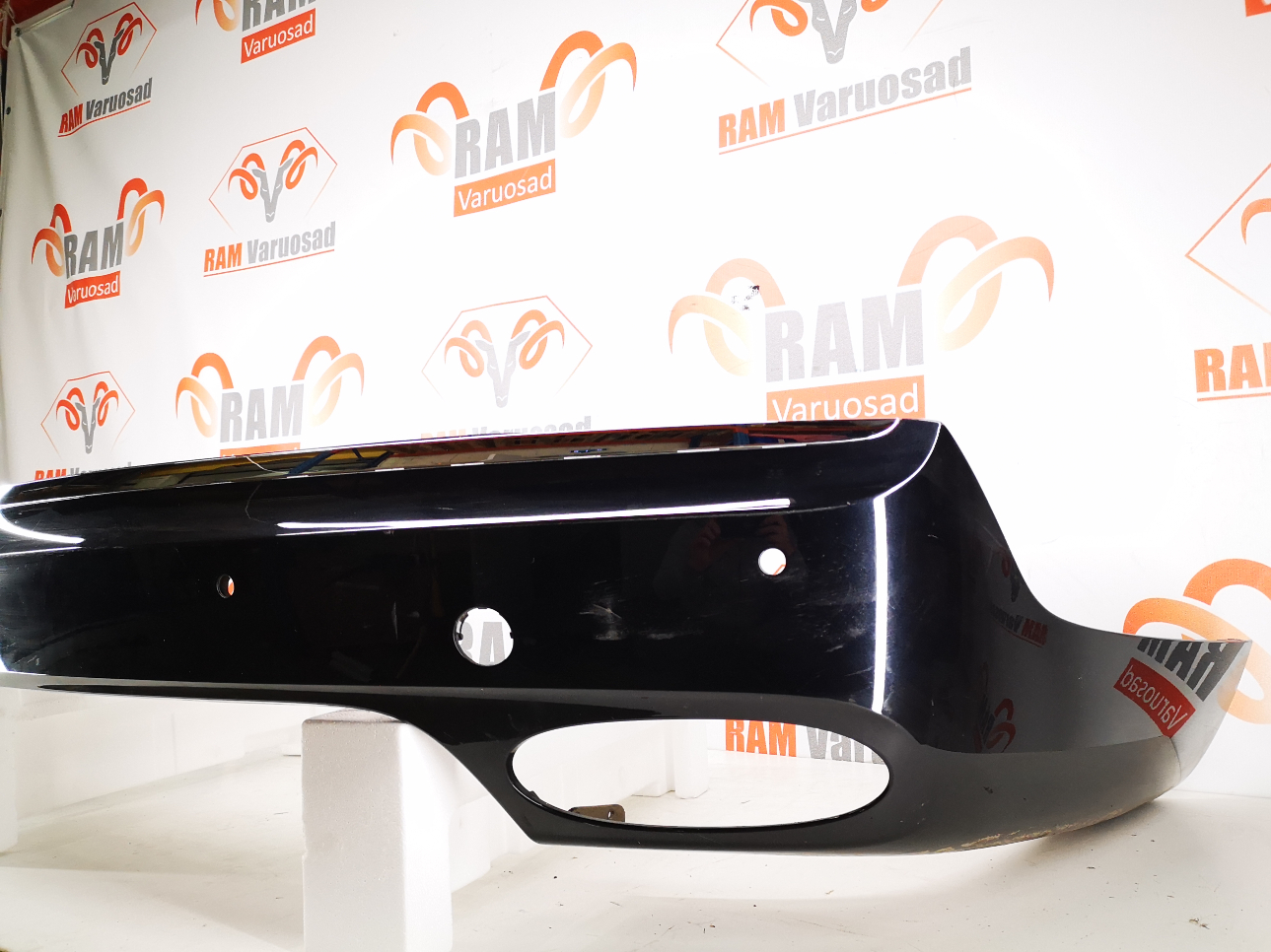 Bentley Flying Spur 2005-2013 tagastange/rear bumper - pilt 3